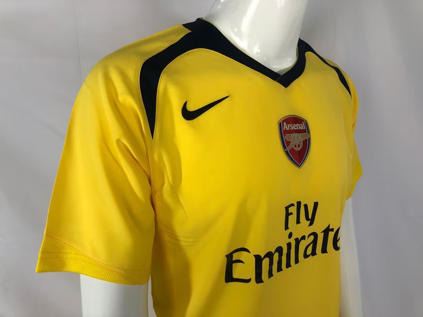 Arsenal Retro Away Jersey 2006/07