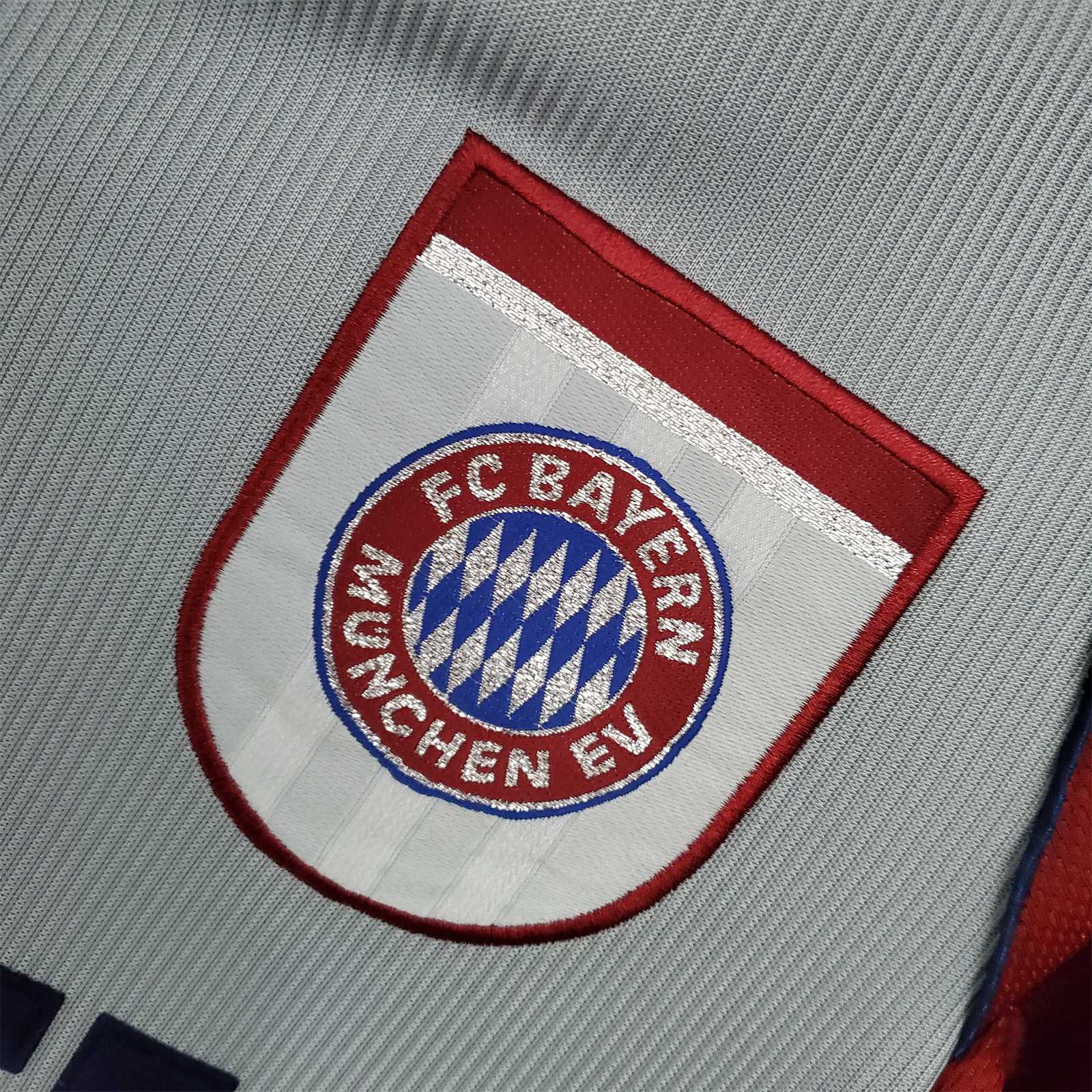 Bayern Munich Retro Jersey Away 1998/99