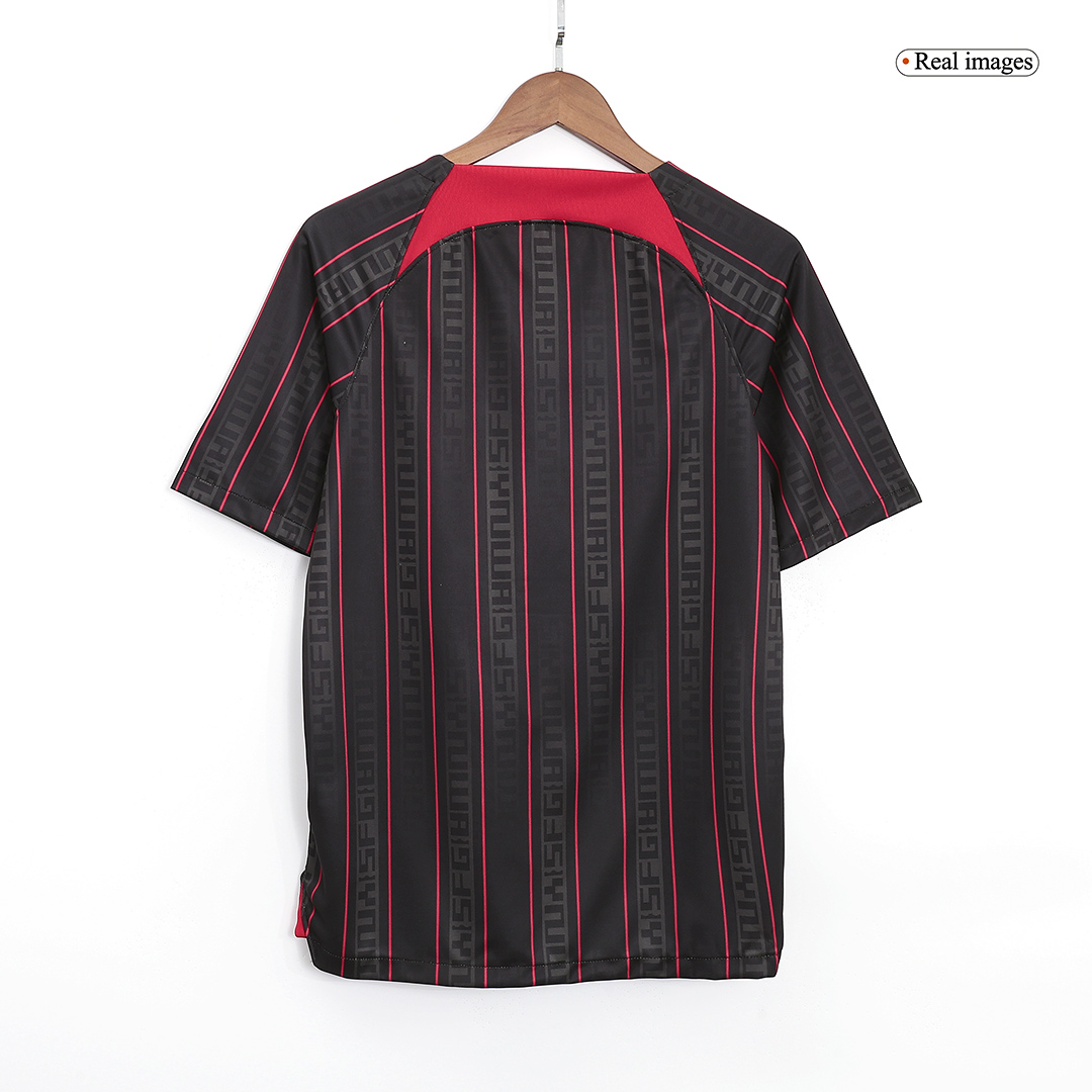 Liverpool X LeBron James Pre-Match Jersey Replica 2022/23