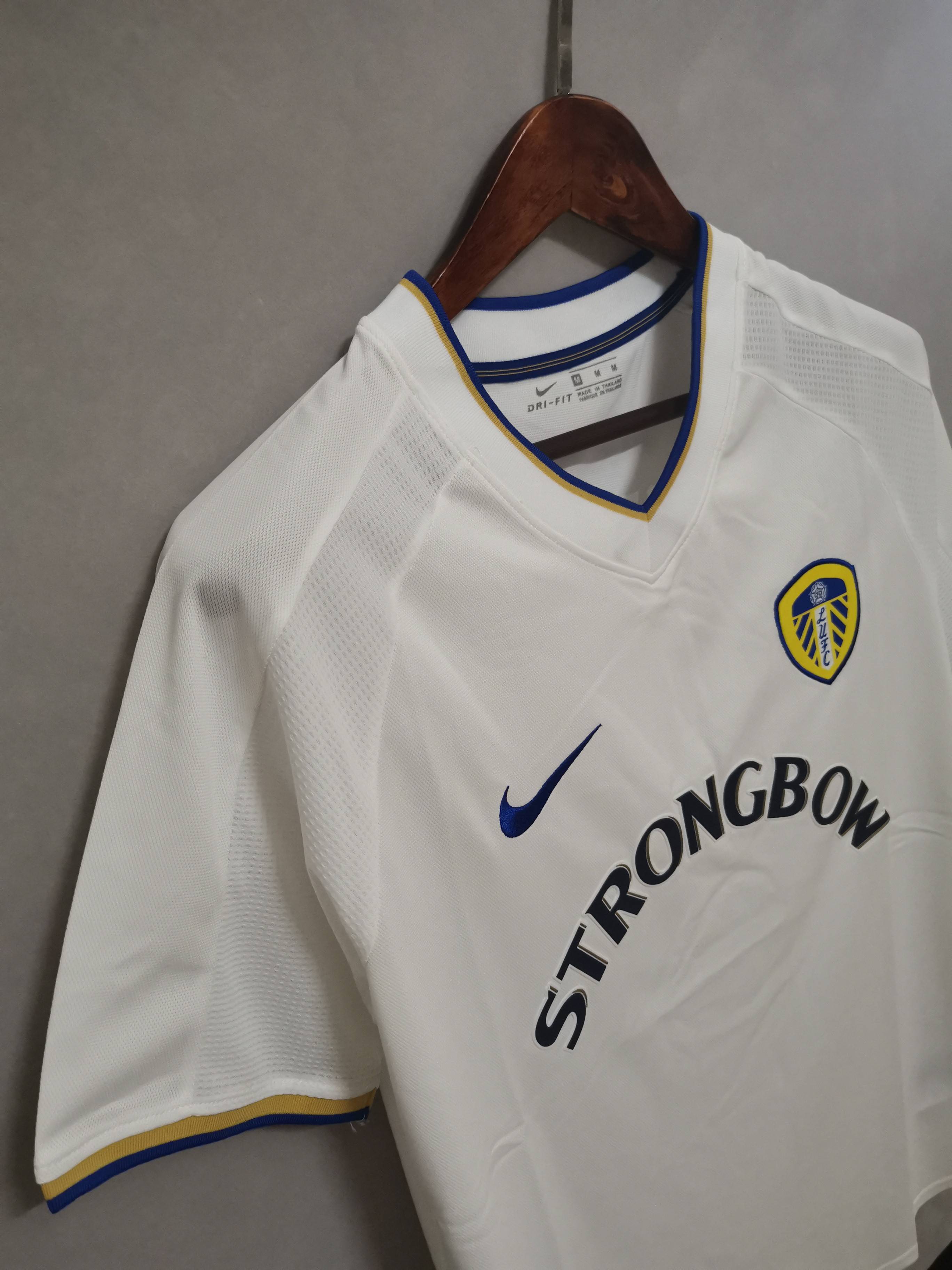 Leeds United Retro Jersey Home 2000/01