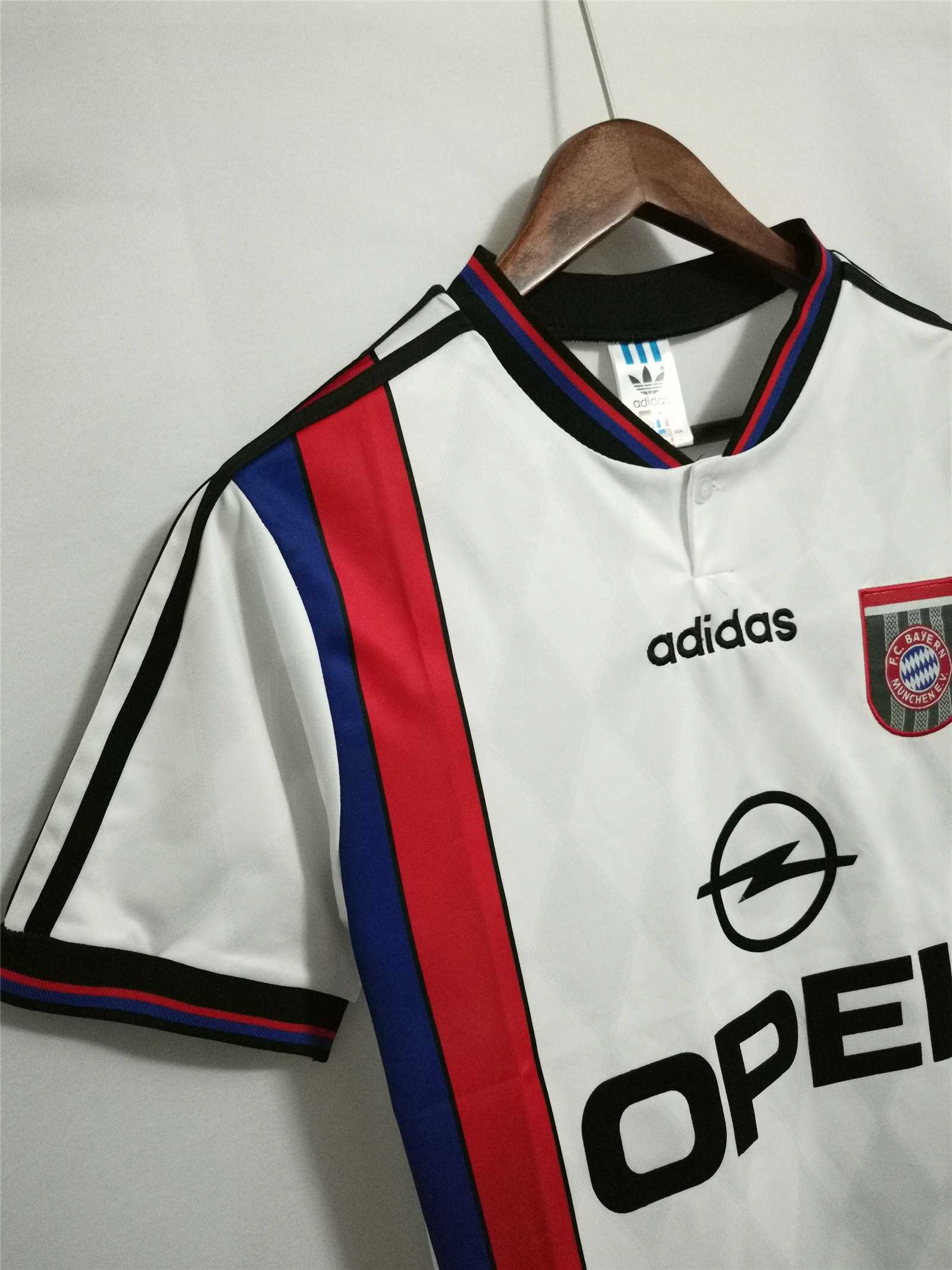 Bayern Munich Retro Jersey Away 1995/96