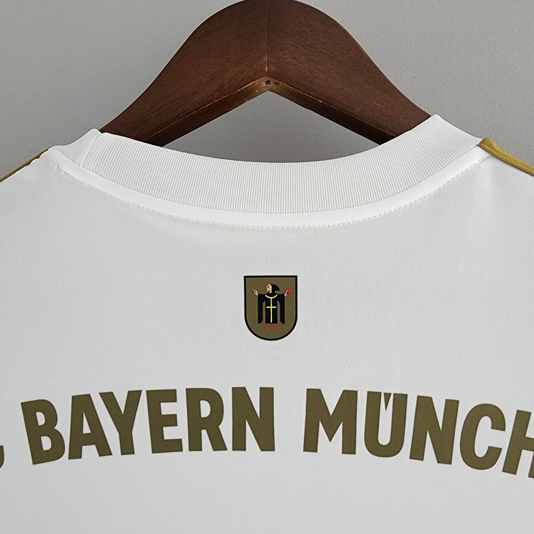 Bayern Munich Soccer Away Jersey Replica 2022/23