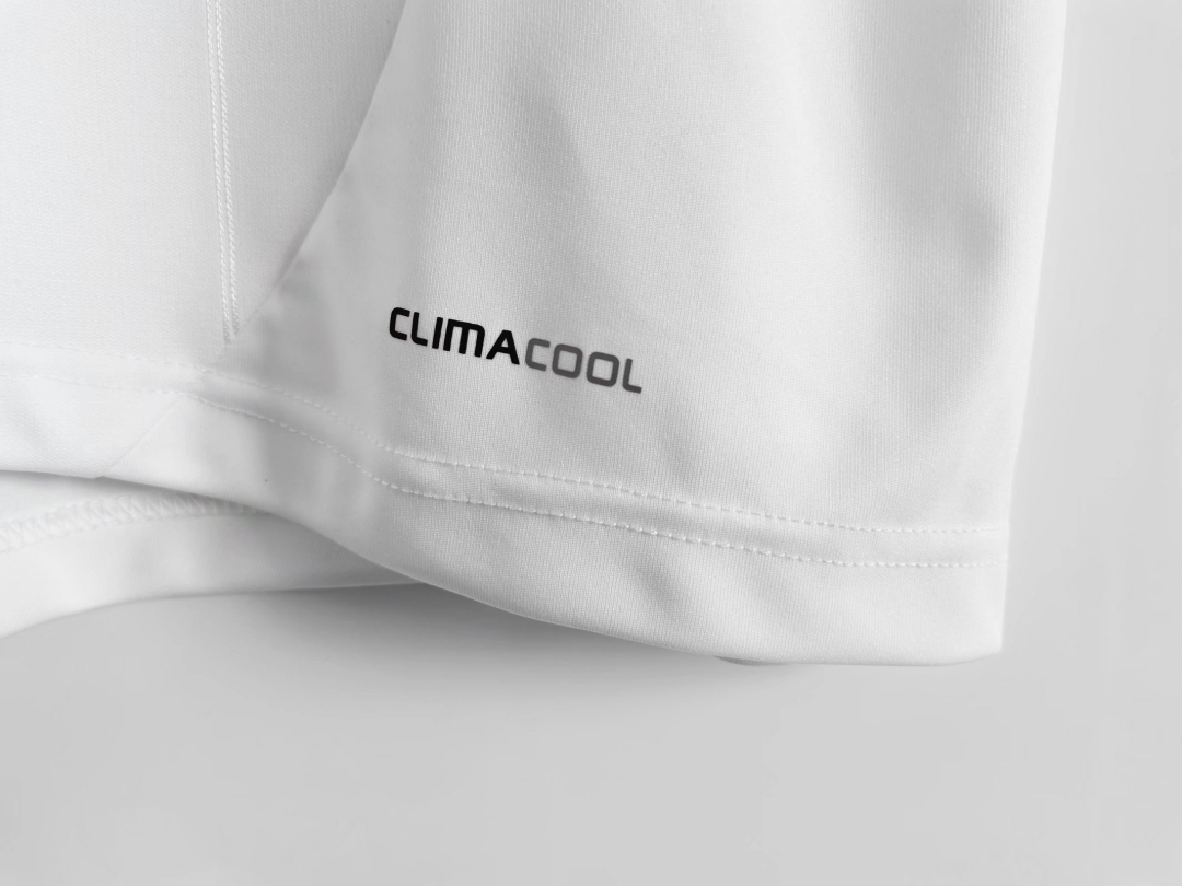 Real Madrid Retro Jersey Home 2012/13