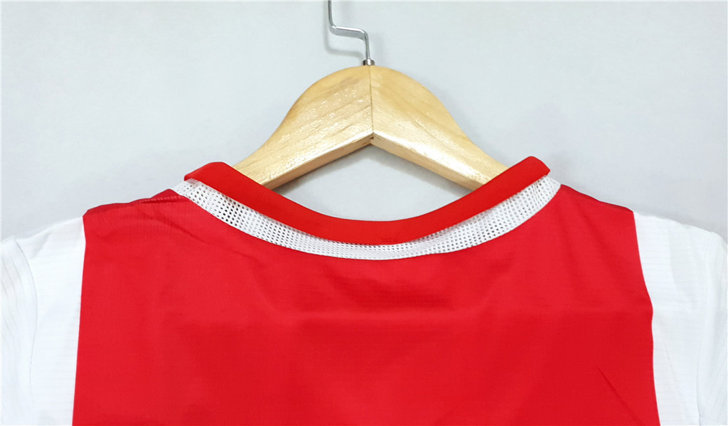 Ajax Retro Jersey Home 2004/05