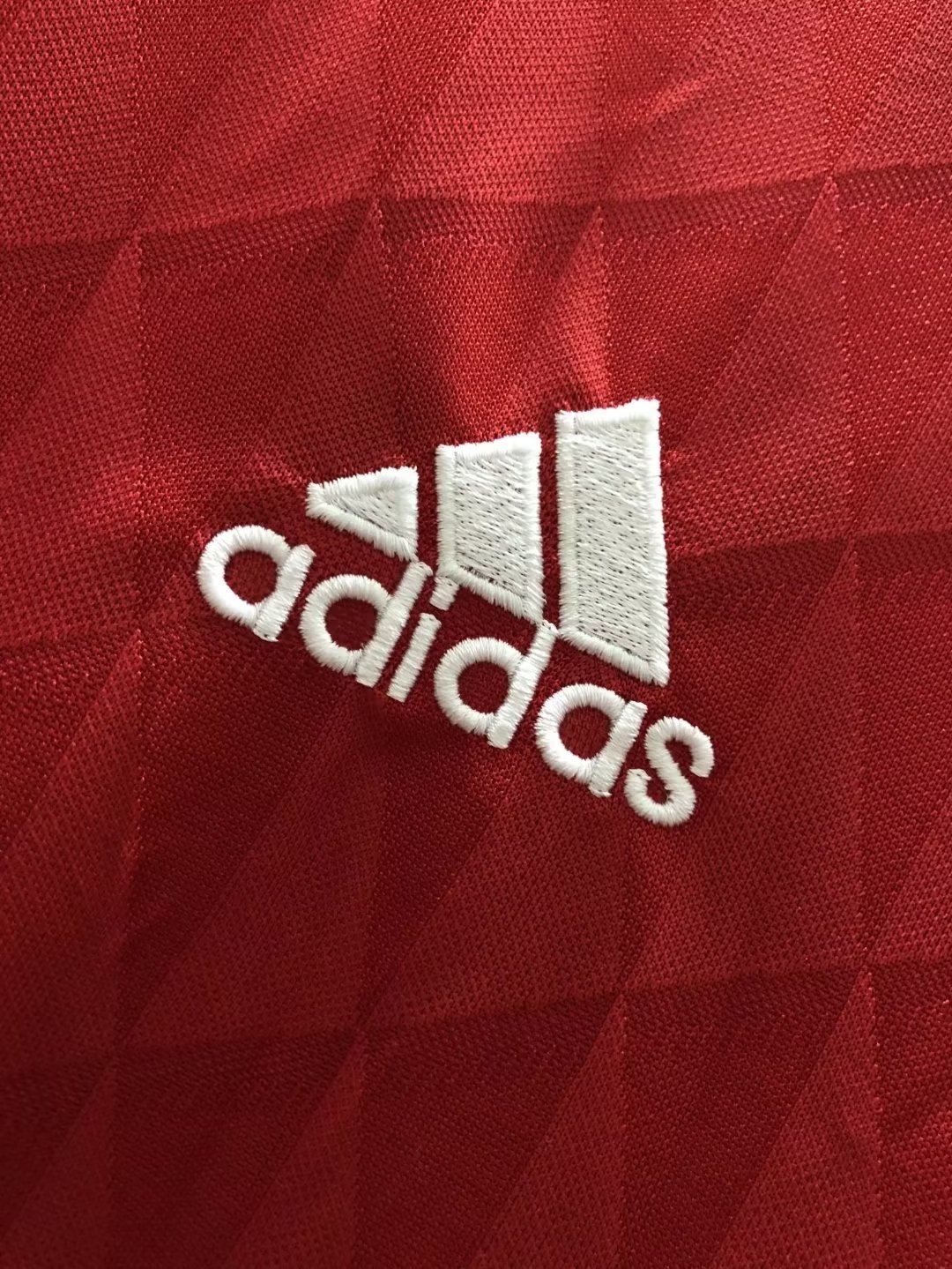 Liverpool Retro Jersey Home 2010/12