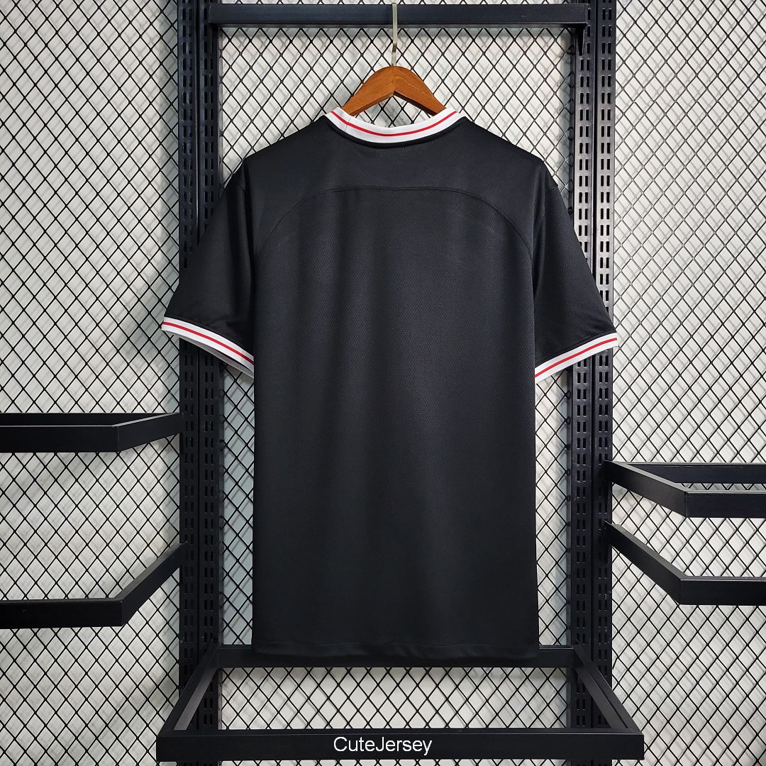 Eintracht Frankfurt Away Jersey 2023/24