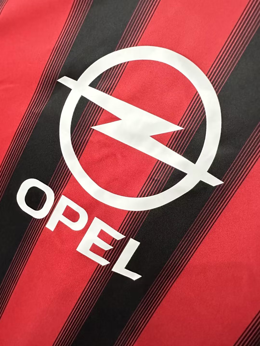 AC Milan Retro Jersey Home 2004/05