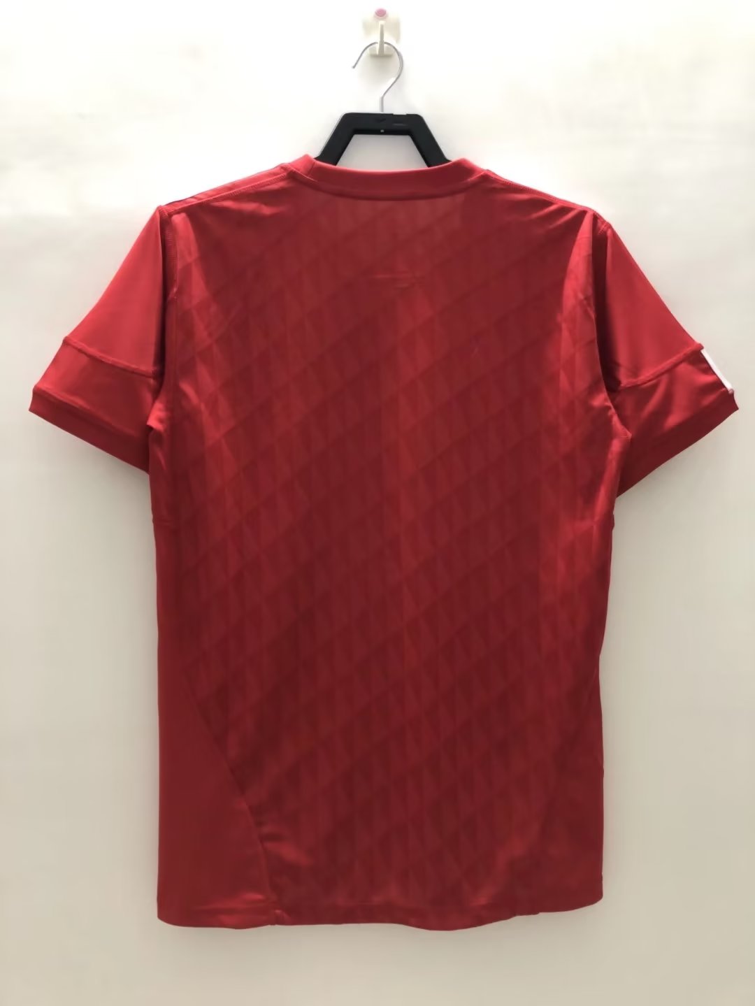 Liverpool Retro Jersey Home 2010/12