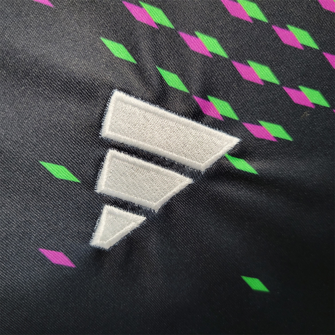 Bayern Munich Away Jersey 2023/24