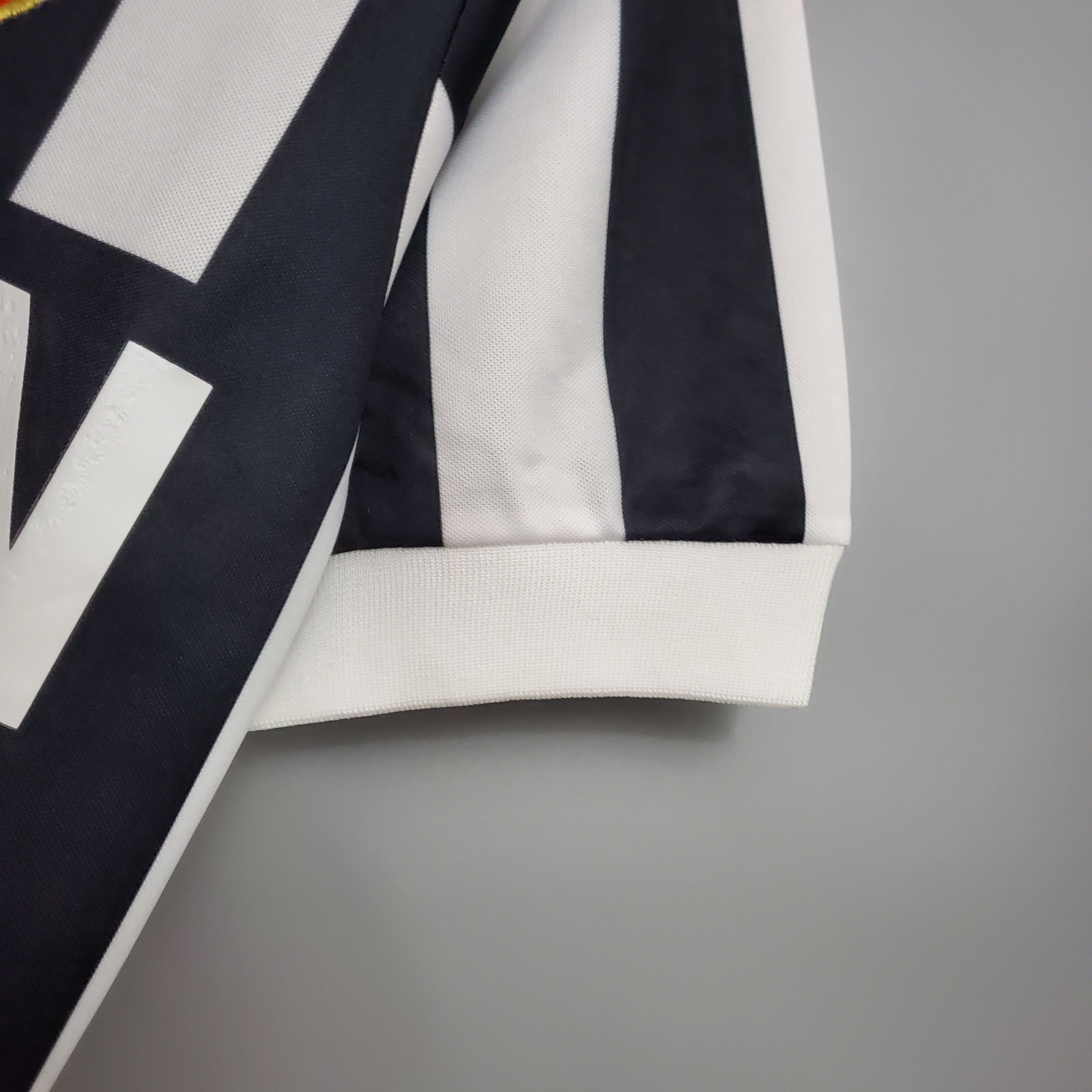 Juventus Retro Home Jersey 1984/85