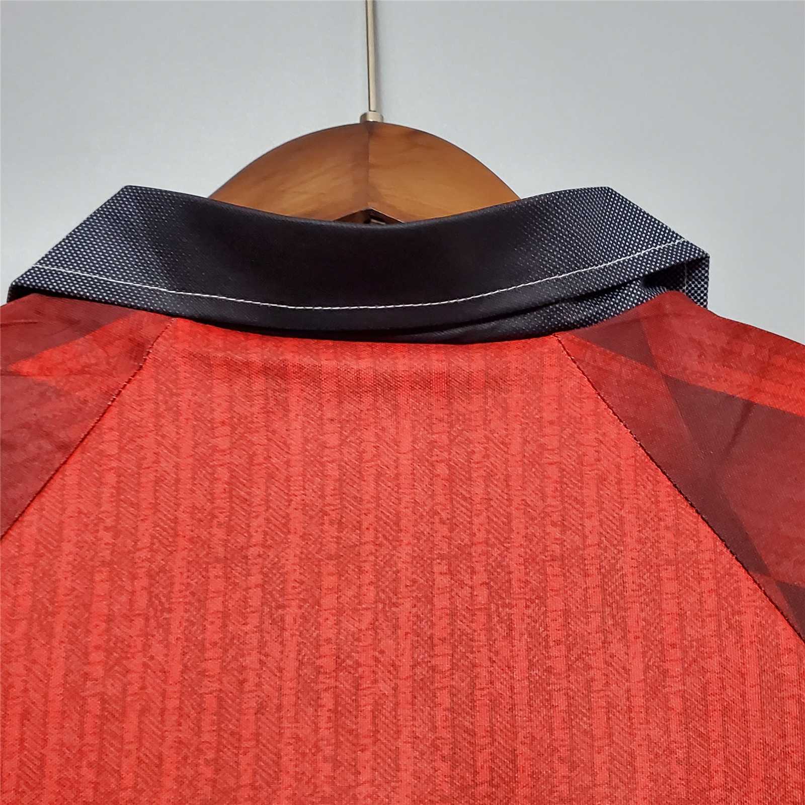 Manchester United Retro Jersey Home 1996/98