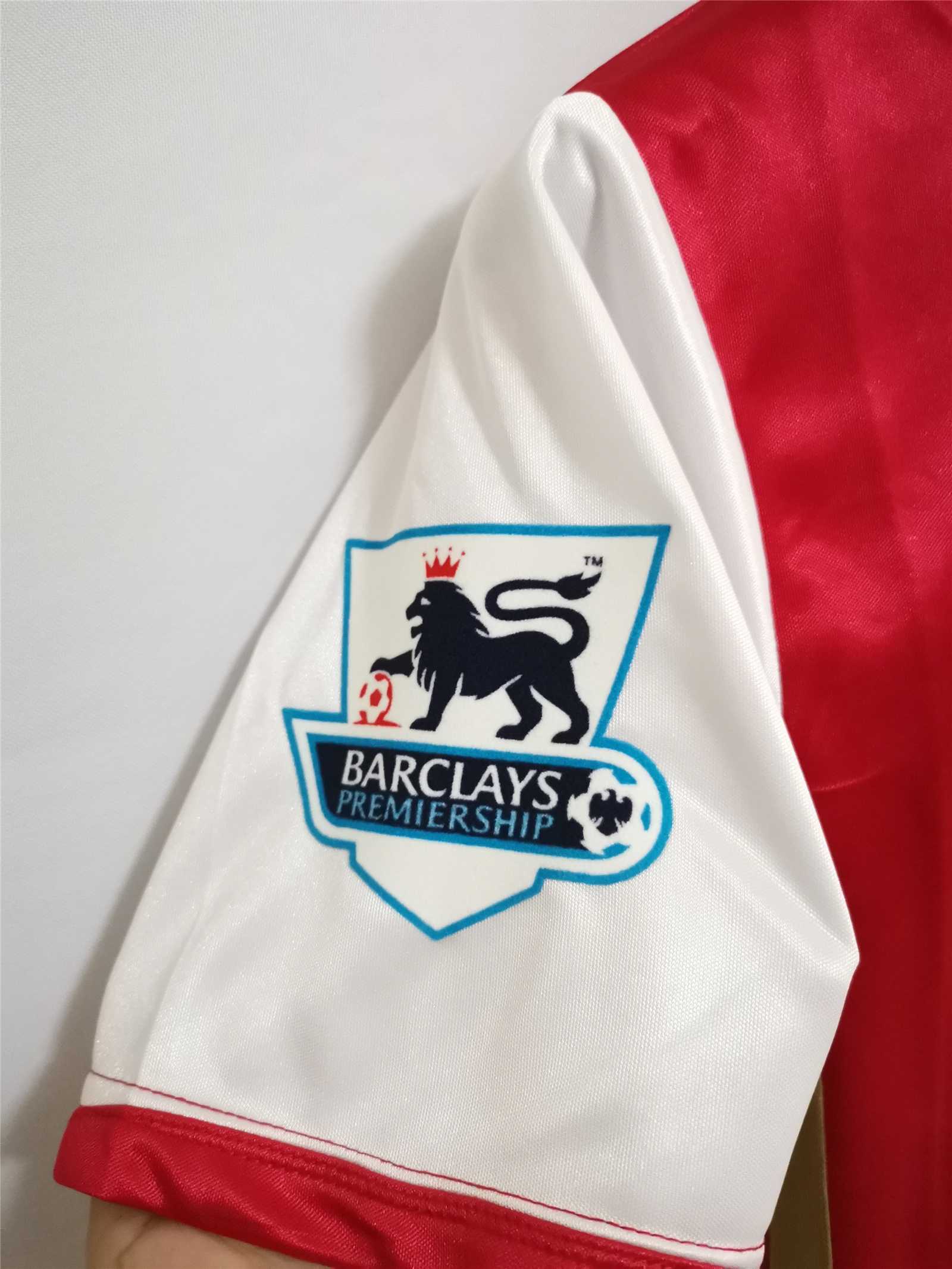 Arsenal Henry #14 Retro Jersey Home 2006/07