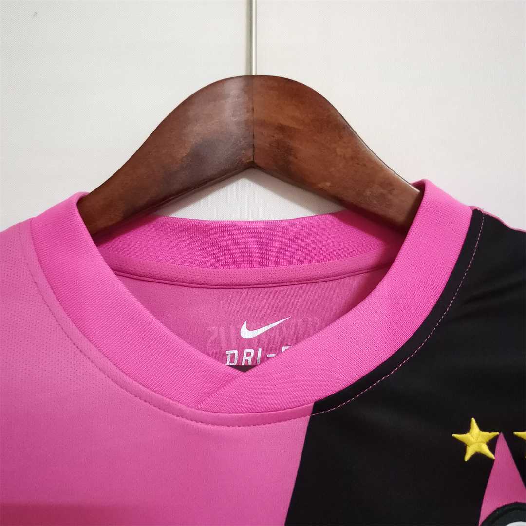 Juventus Retro Jersey Away 2011/12