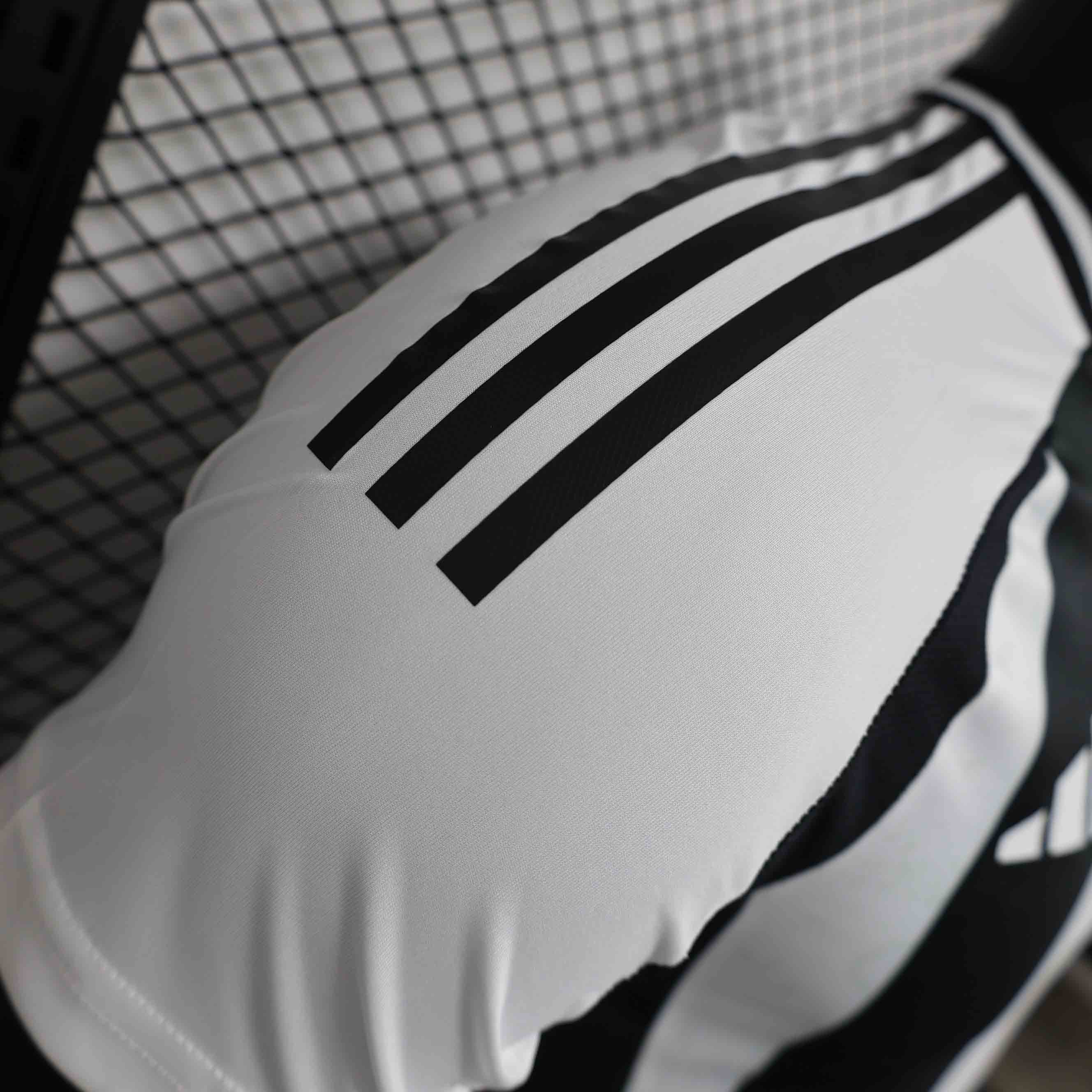 Juventus Home Jersey Player Version 2024/25