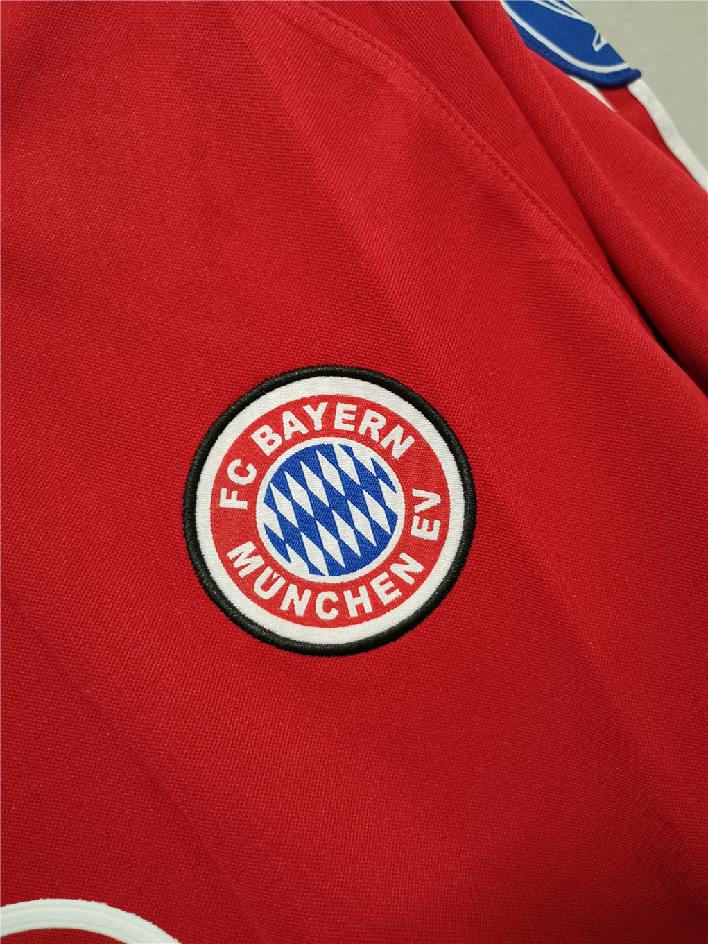 Bayern Munich Retro Jersey Home UCL 2000/01