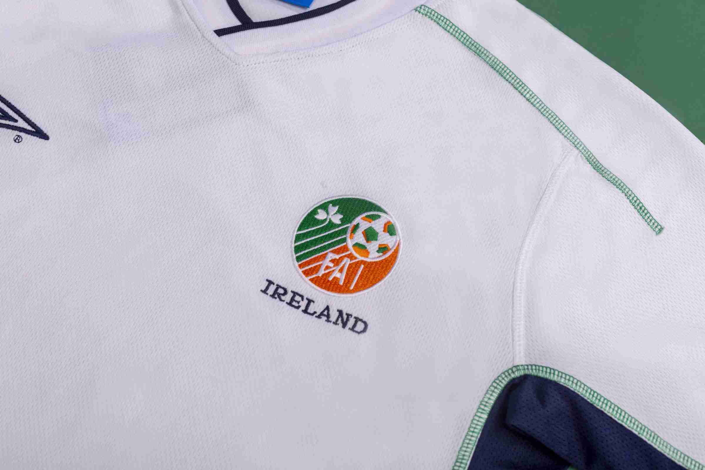 Ireland Retro Jersey Away World Cup 2002