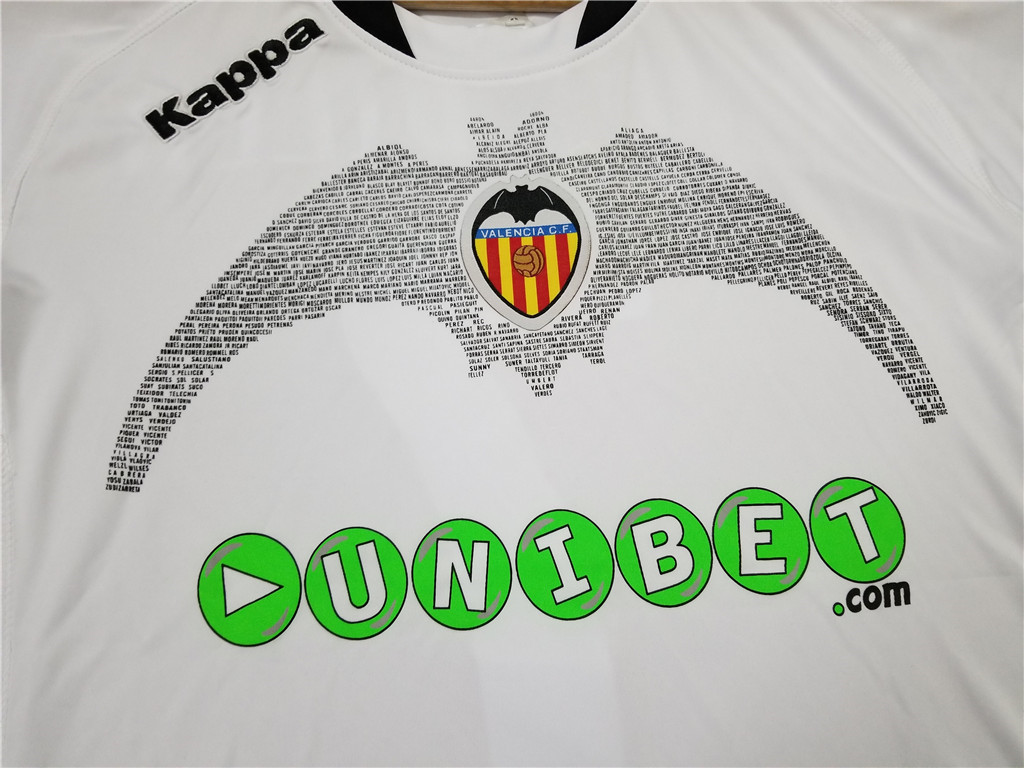 Valencia Retro Jersey Home 2009/10