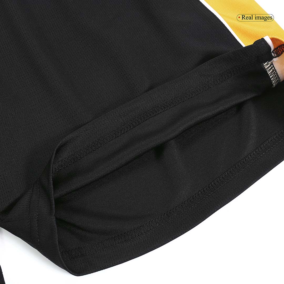 Wolverhampton Wanderers Home Shorts 2023/24