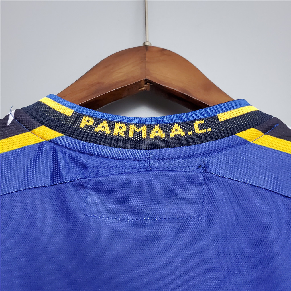 Parma Calcio 1913 Retro Jersey Home 2001/02