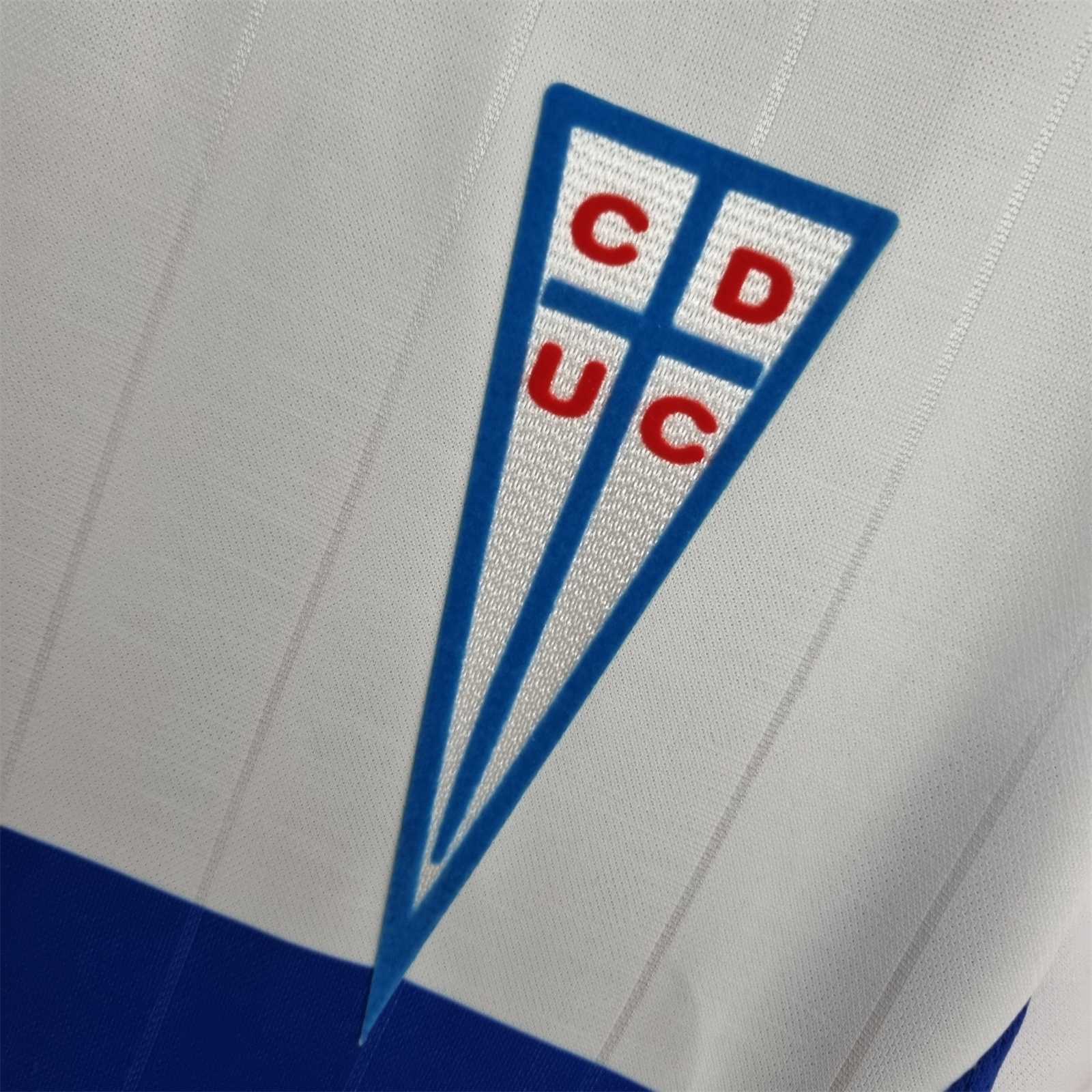 Universidad Católica Retro Jersey Home 2009