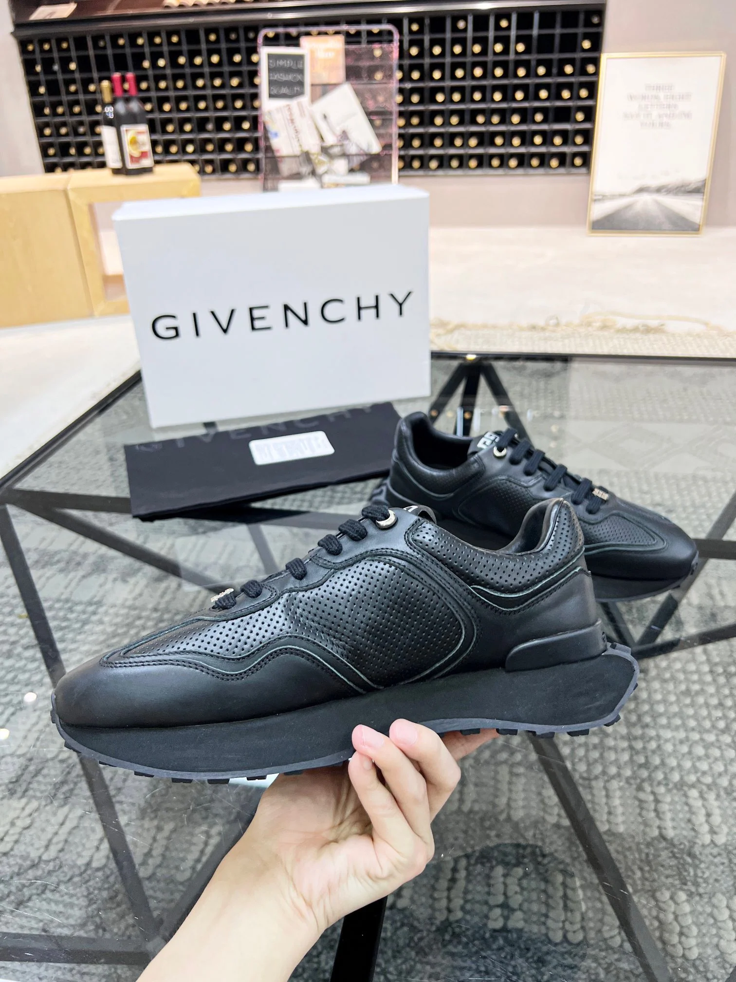 Black and white Shoes