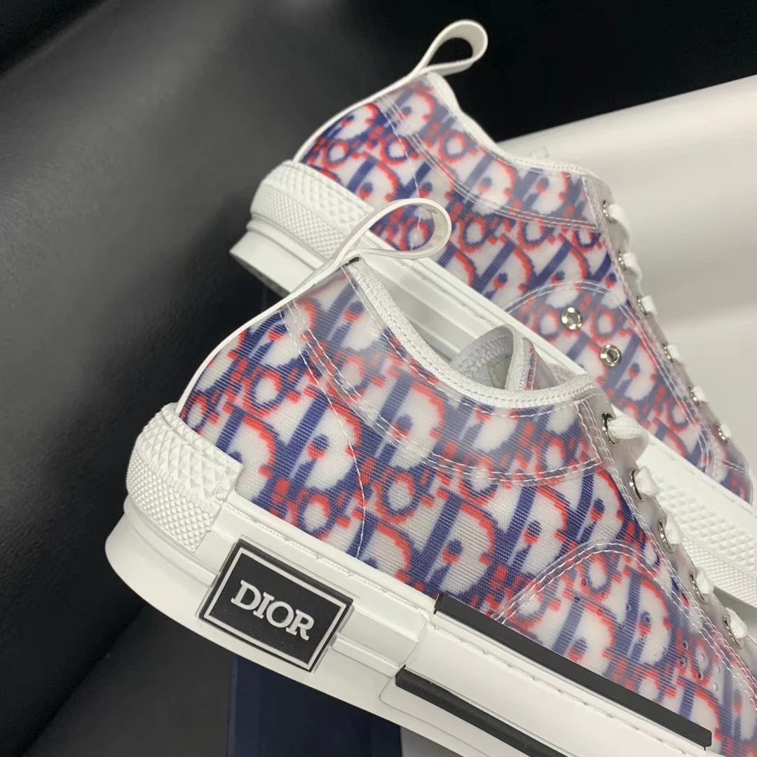 Zapatillas monograma rosa