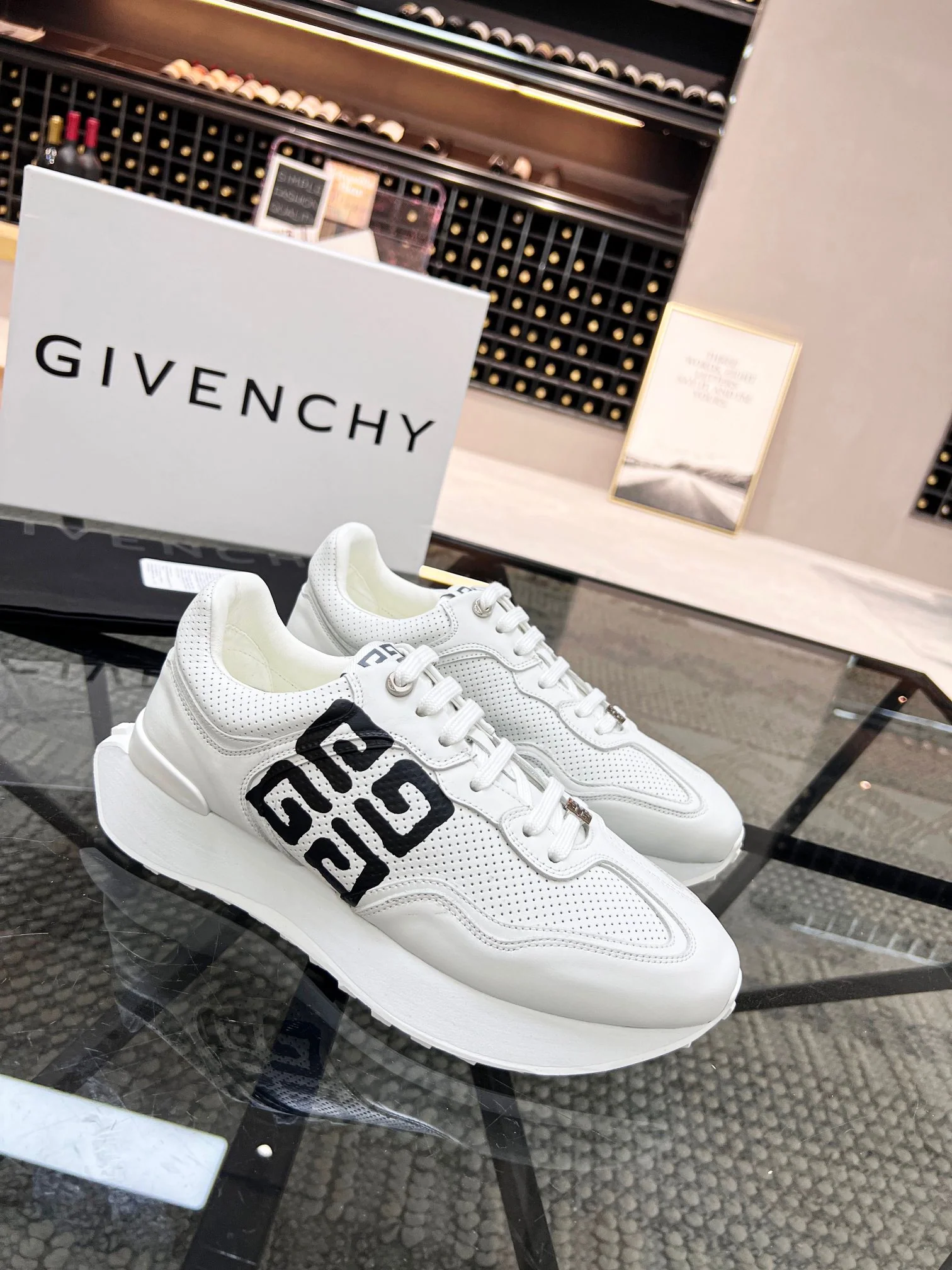 Black and white Shoes