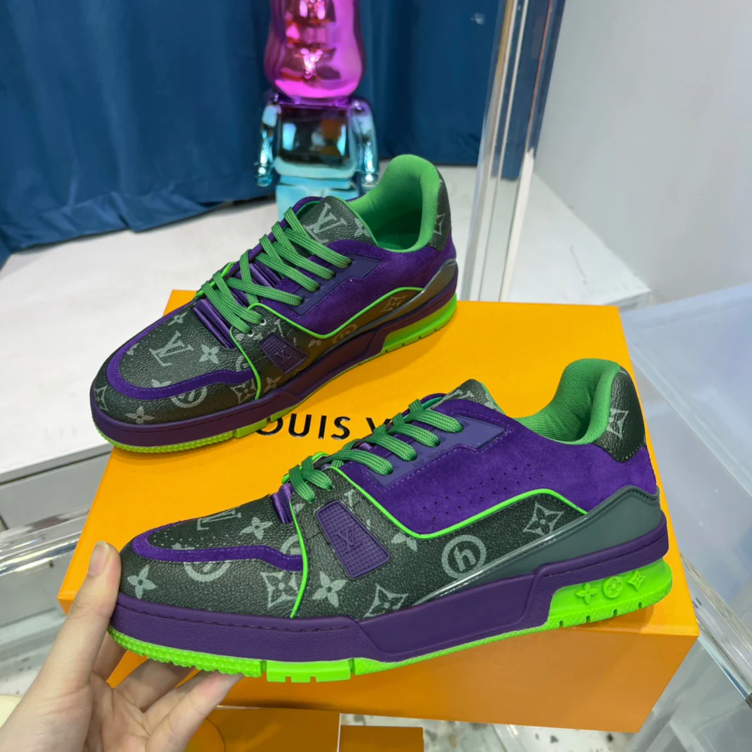 Green black, Grey black, Grey green, Black and Grey Shoes