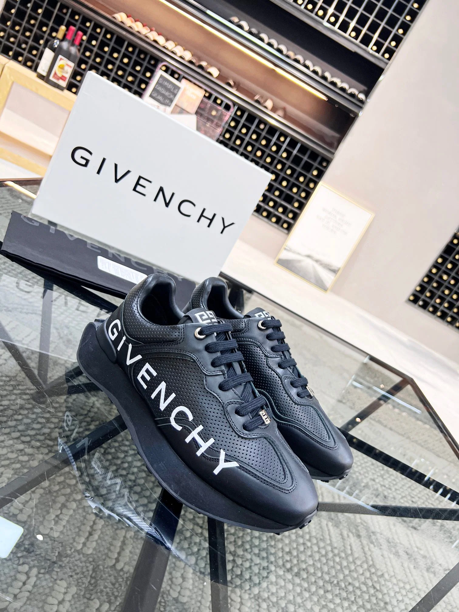 Black and white Shoes