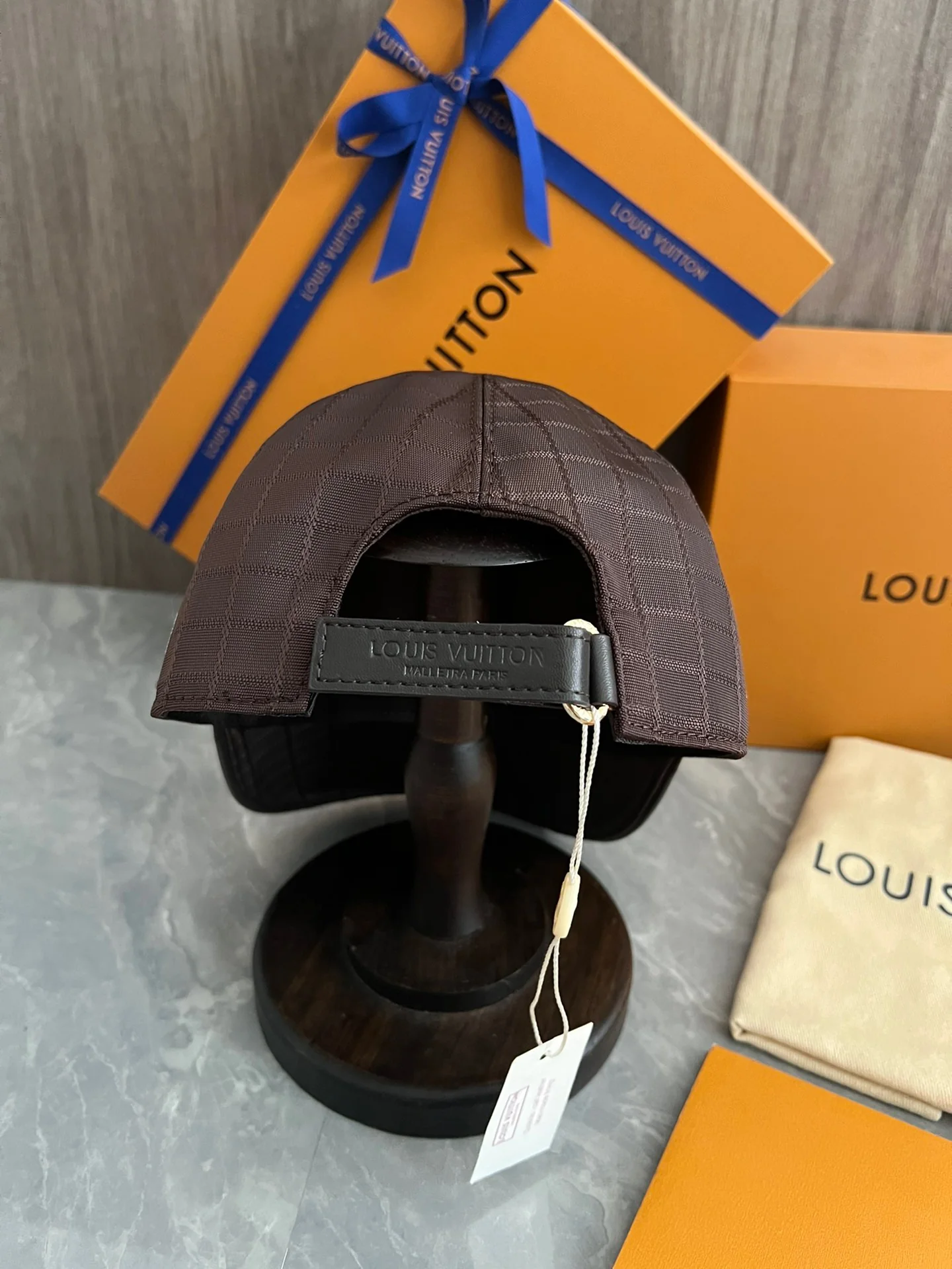 Black and Brown Caps