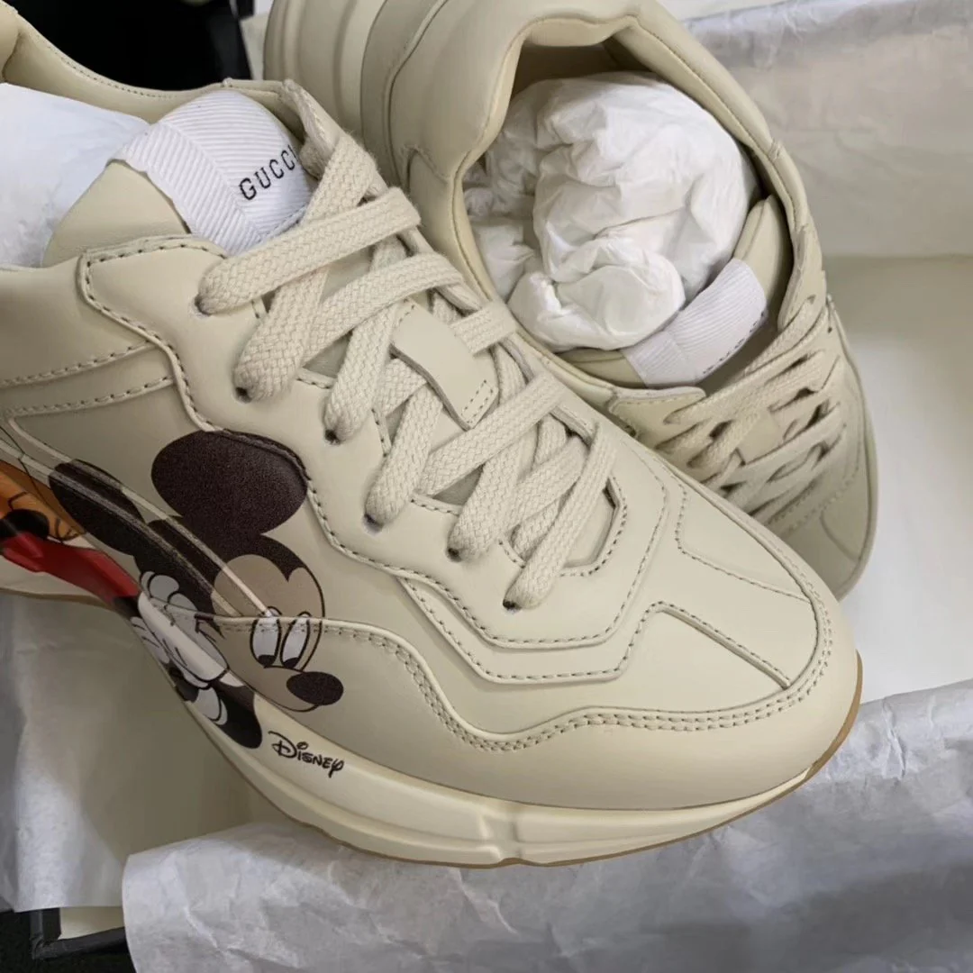 Zapatillas deportivas