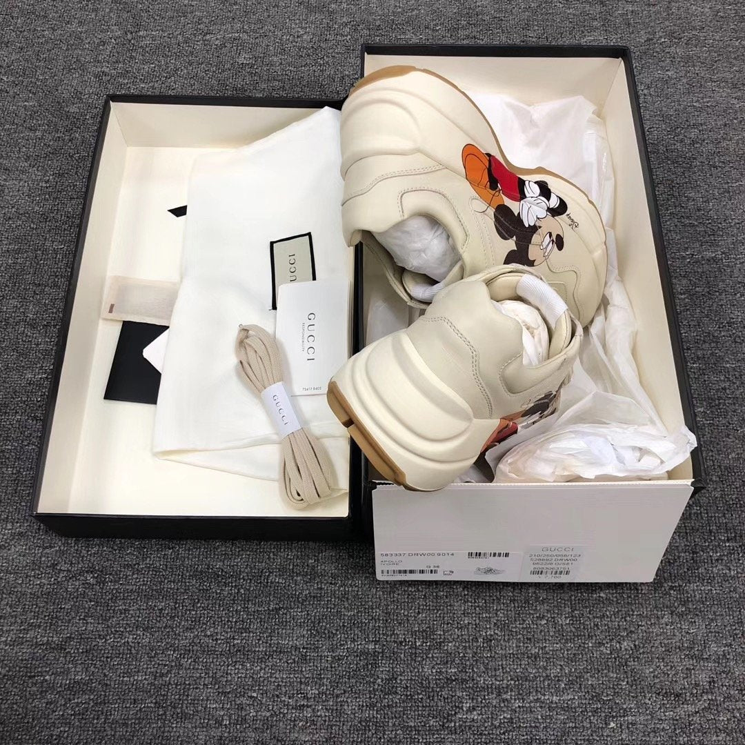 Zapatillas deportivas