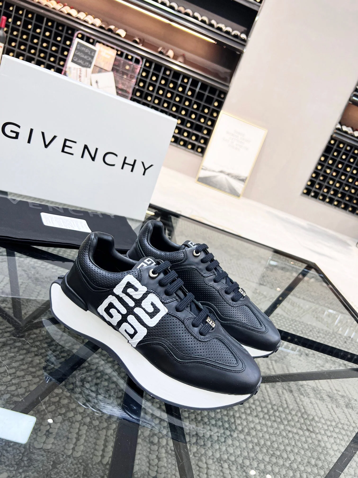 Black and white Shoes