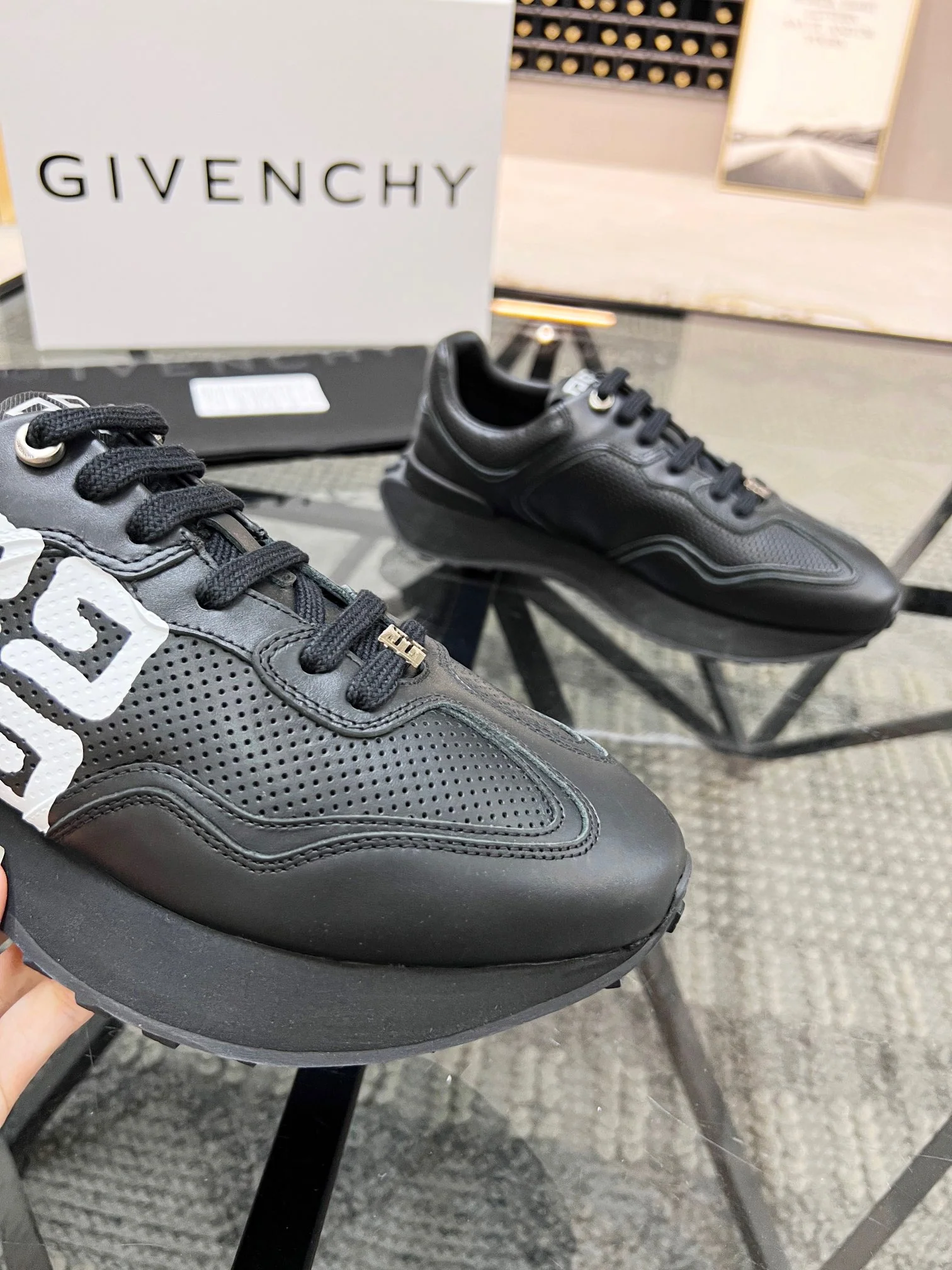 Black and white Shoes