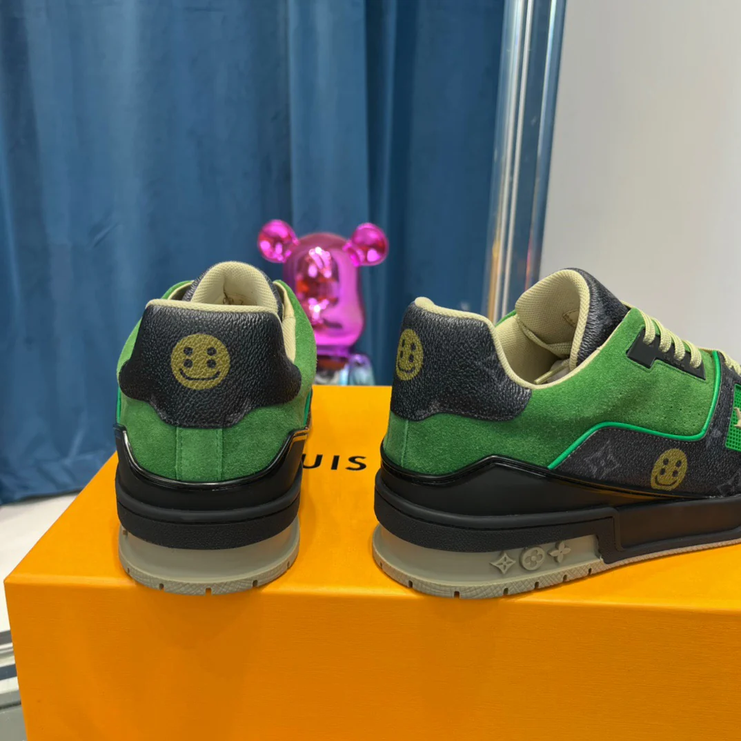 Green black, Grey black, Grey green, Black and Grey Shoes