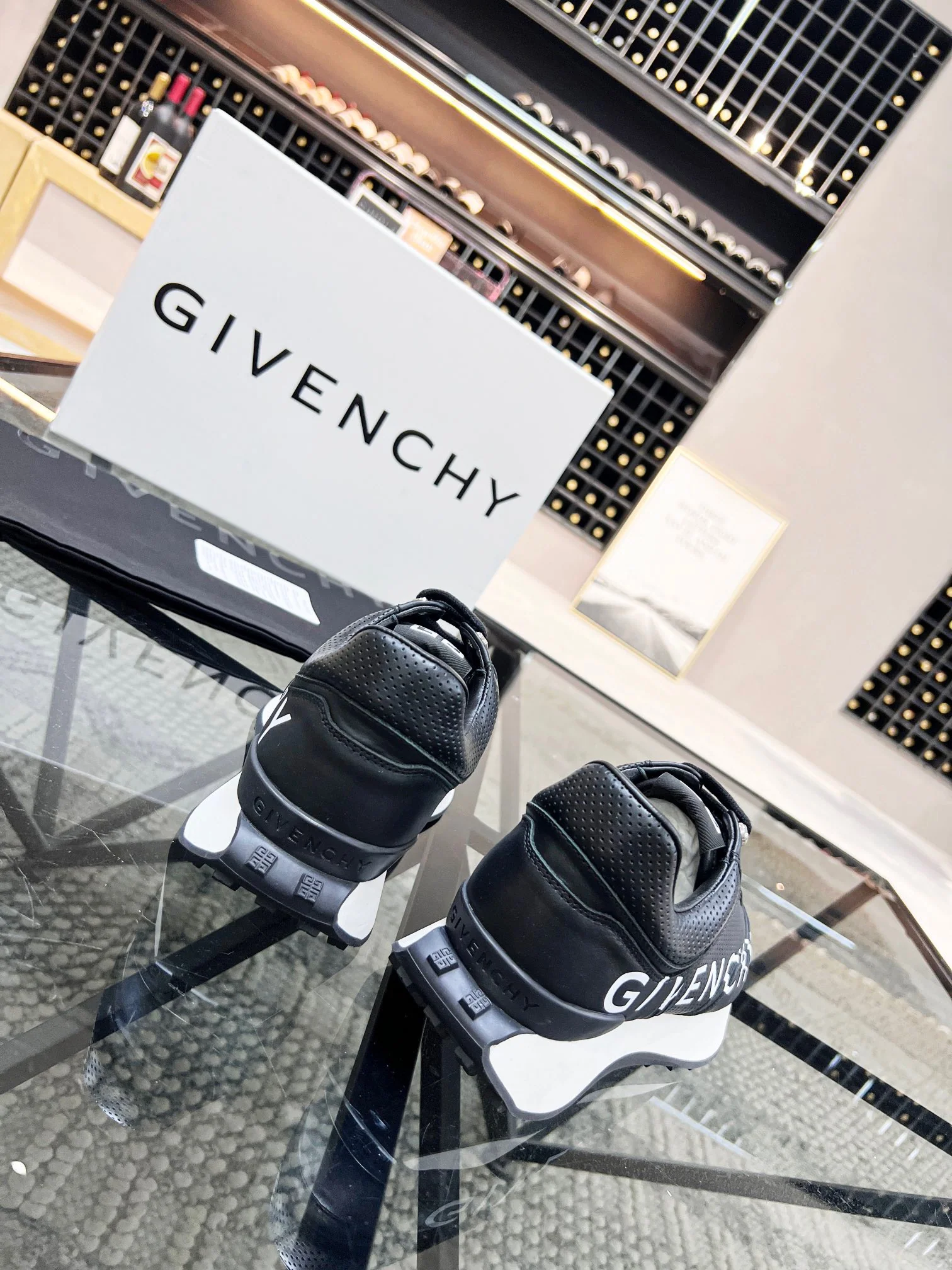 Black and white Shoes