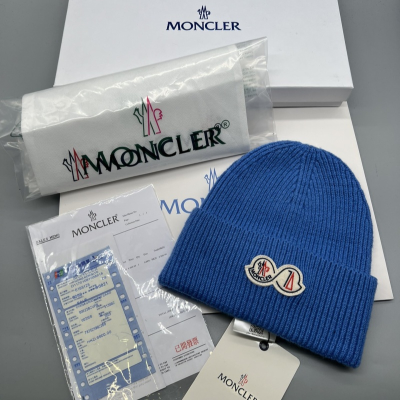 Winter knit hat 80% wool for women and man