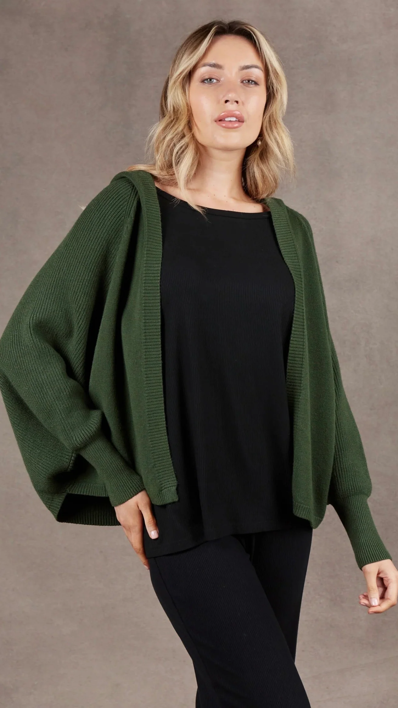 Nawi Cardigan Olive