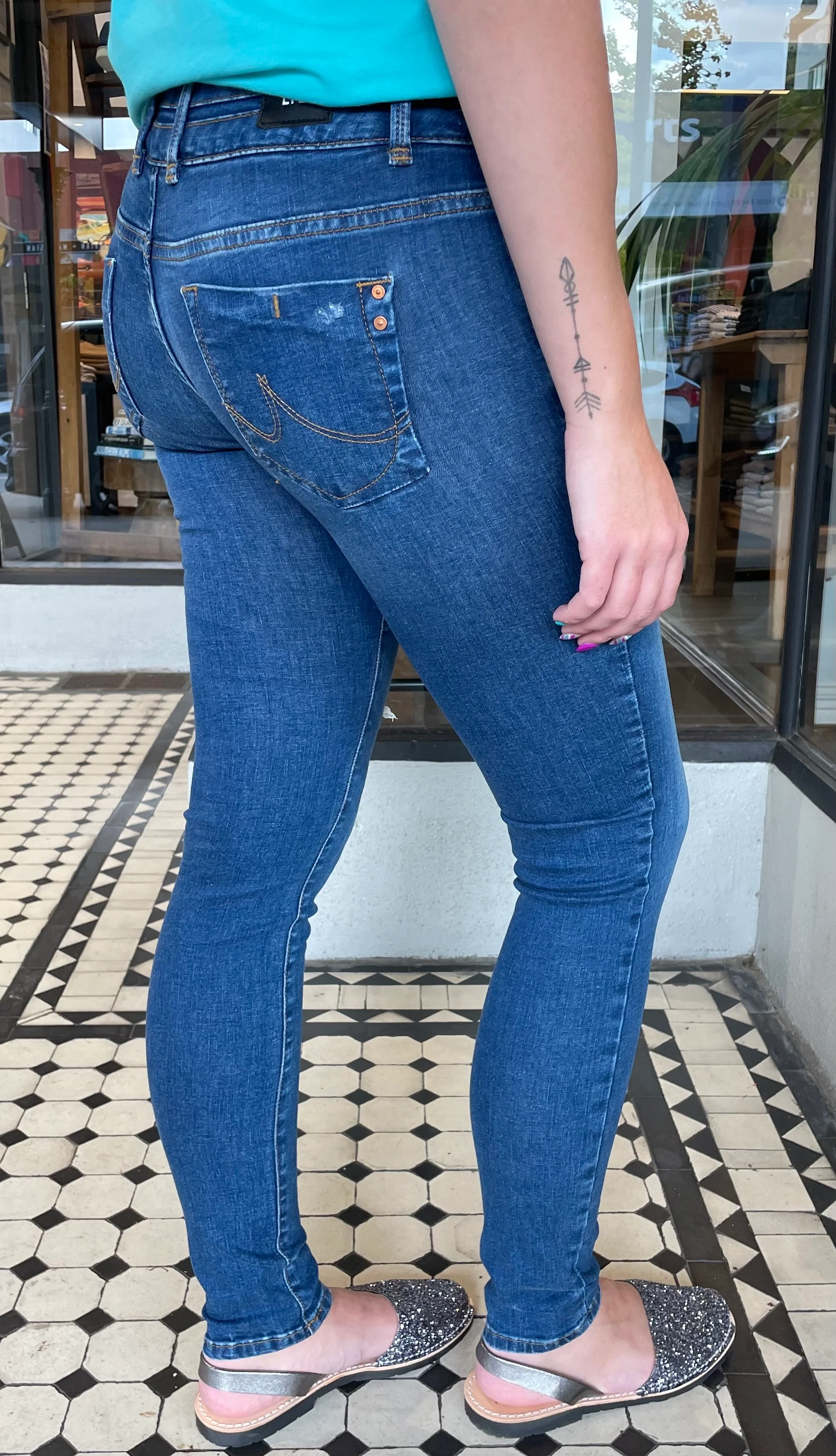 LTB Julita x Rosales Wash