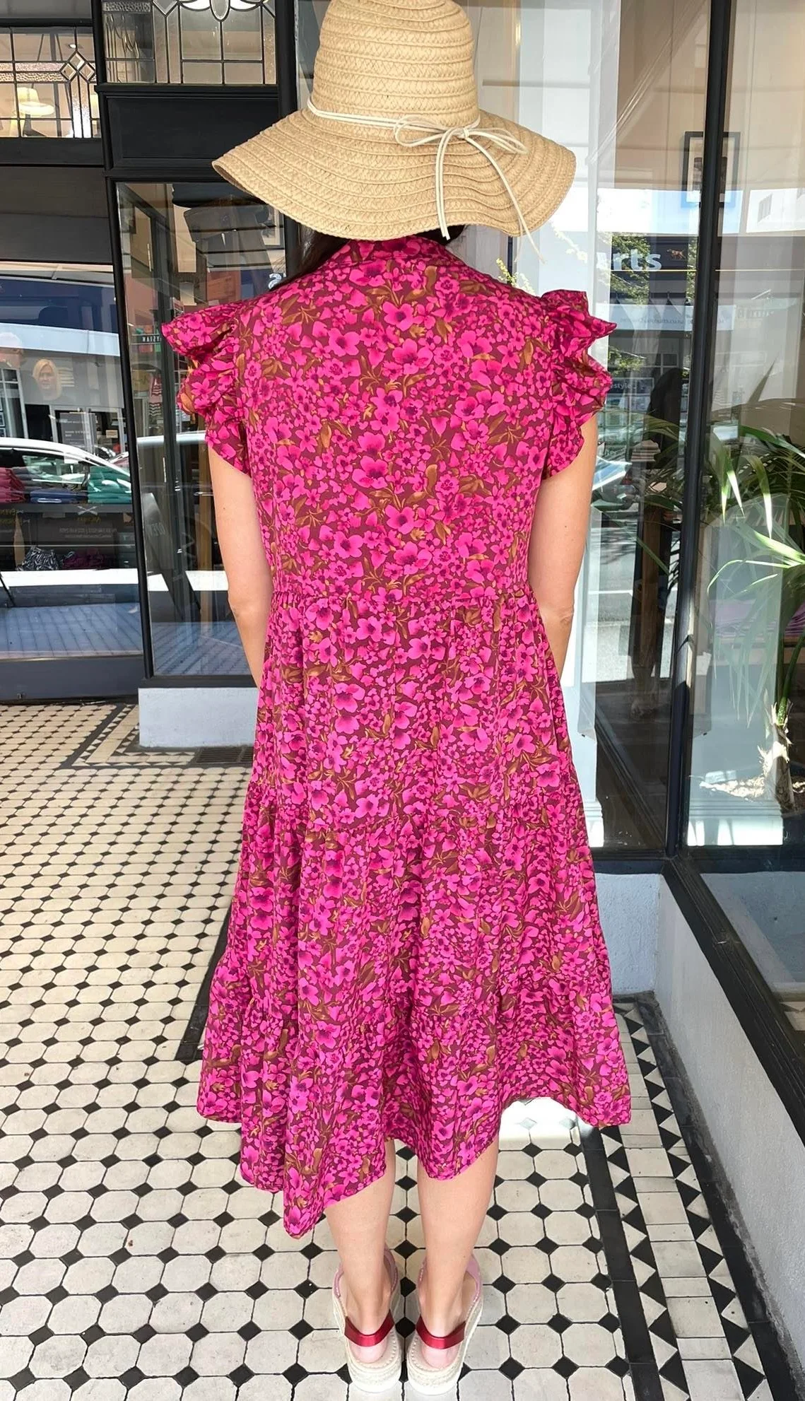 Jules V Neck Tiered Midi Dress Floral