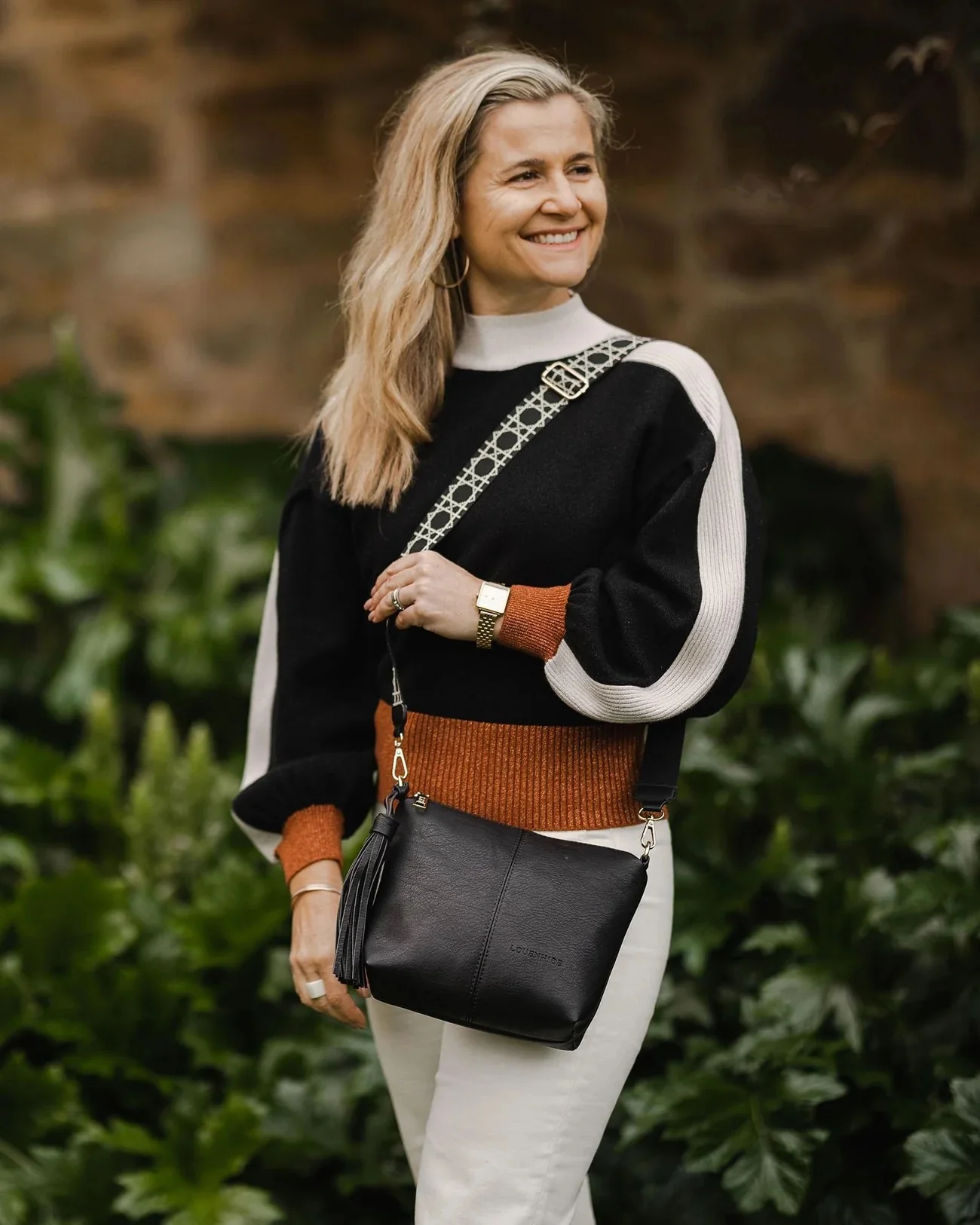 Kasey Crossbody Bag With Ezra Strap Black