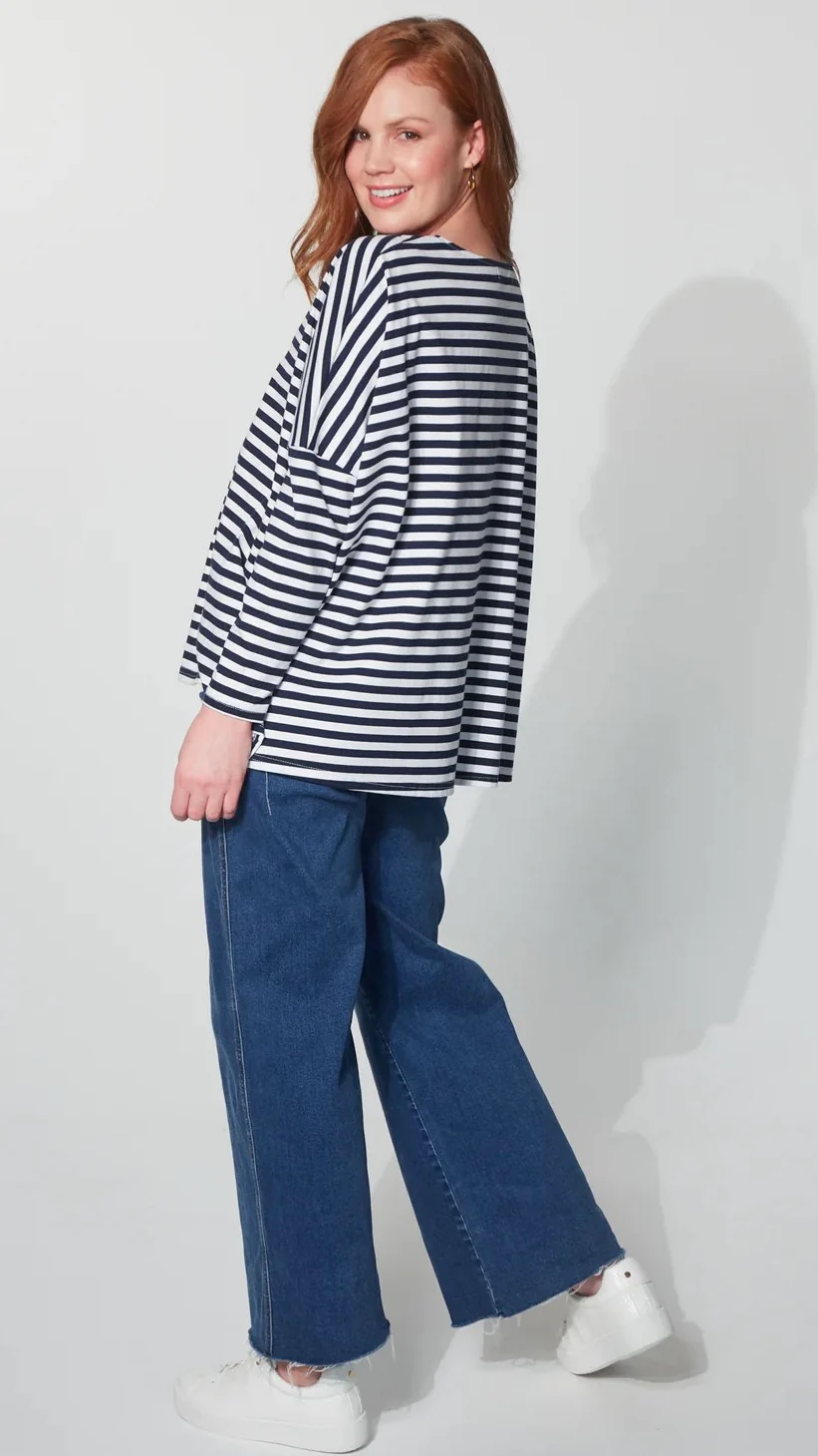 Mala Tshirt Midnight Love