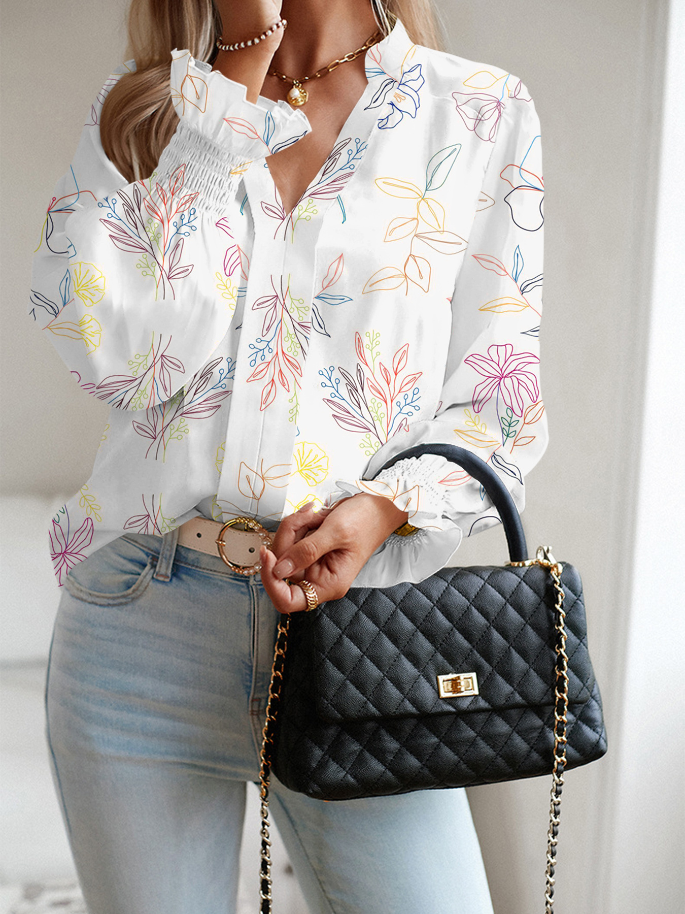Elegant Polyester Blouse With Floral Print, V-Neck, Long Sleeve, Relaxed Fit, Suitable For Women, Seasonal And Versatile