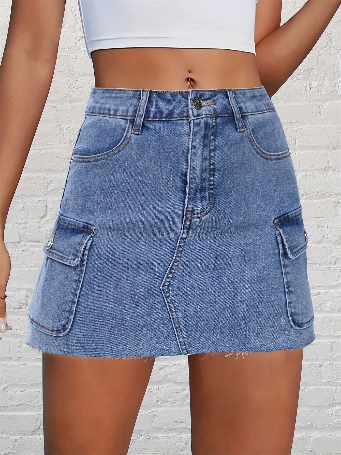 Women's Casual High-Waist Denim Mini Skirt, Cargo Style With Pockets, Frayed Hem Jean Skirt, Plain