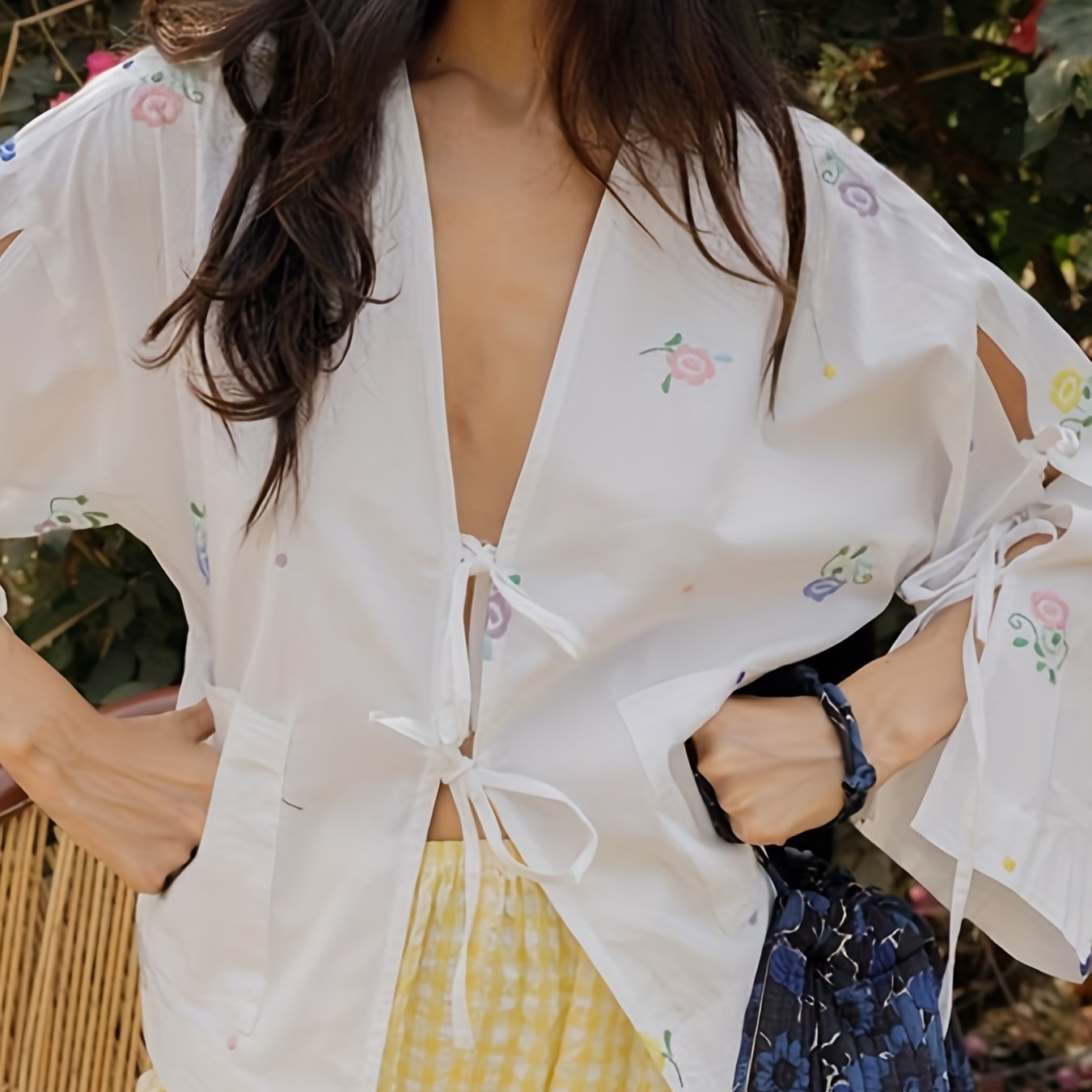 Women Bow Tie Front Long Sleeve Blouse White Floral Print Tie Up Front Shirt Y2k Lace Up Cutout Babydoll Shirts Vintage Elegant Tops Casual Dressy Shirt Blouse