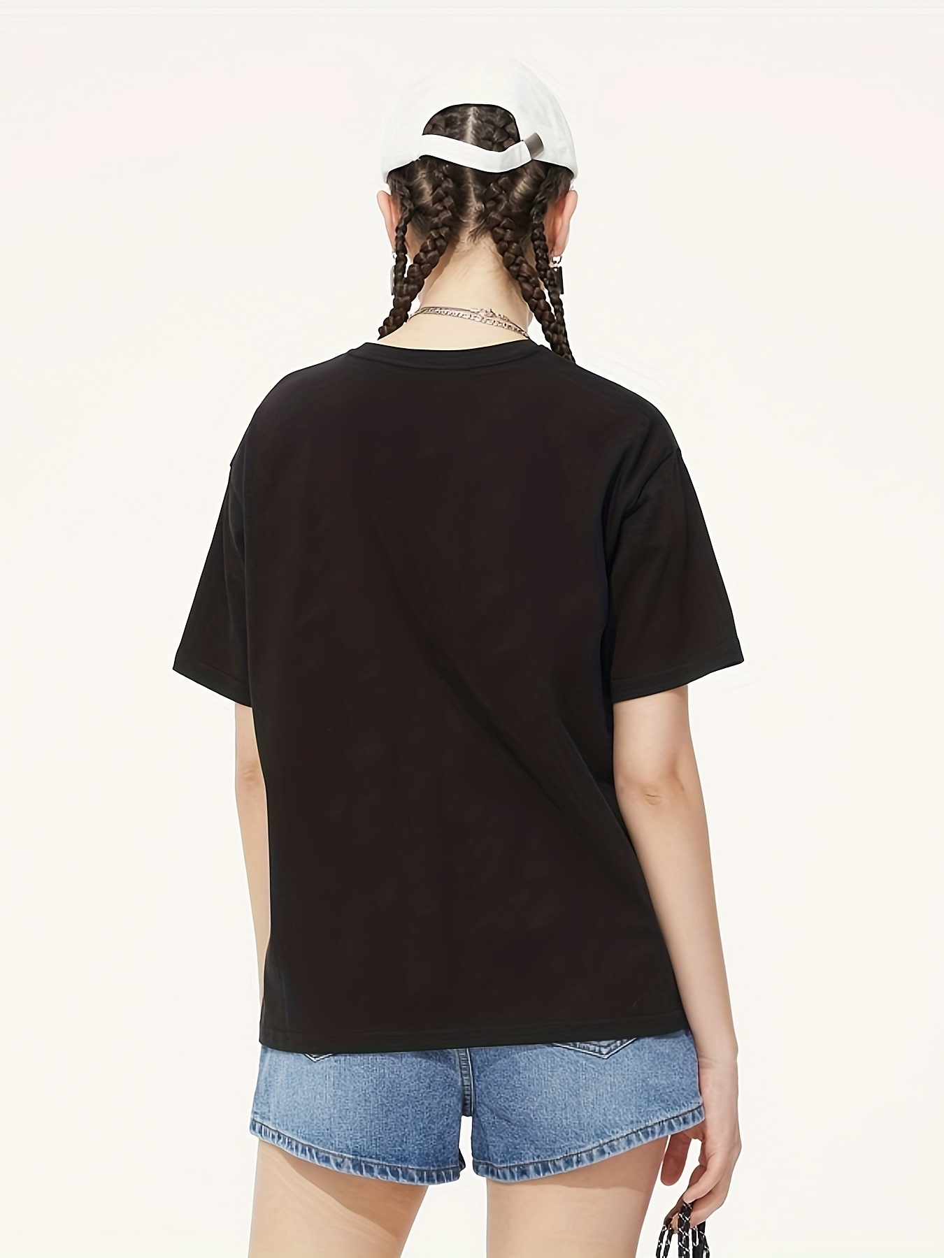 Graphic Print Crew Neck T-shirt, Stylish Short Sleeve Casual Top For Summer & Spring, Women's Clothing