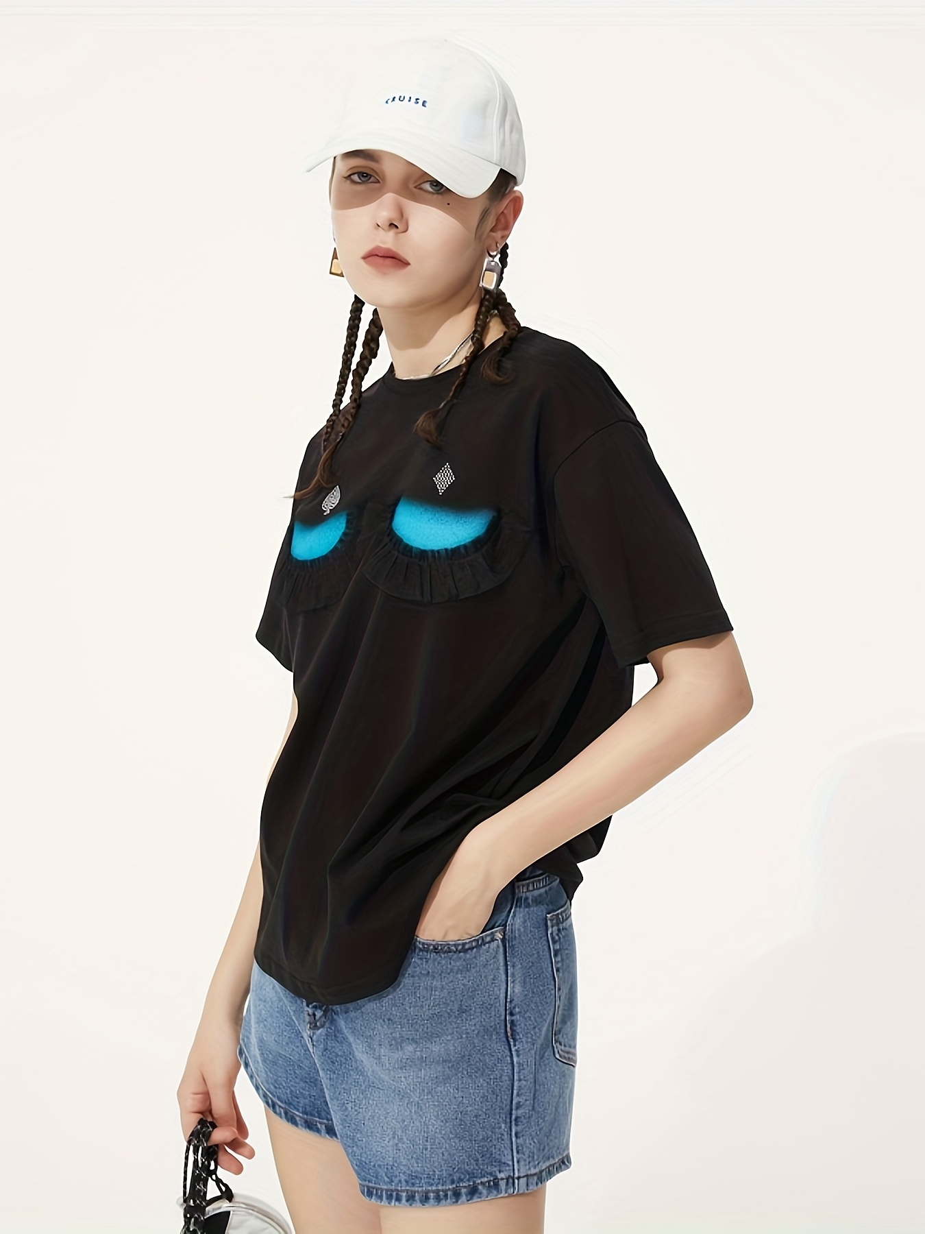 Graphic Print Crew Neck T-shirt, Stylish Short Sleeve Casual Top For Summer & Spring, Women's Clothing