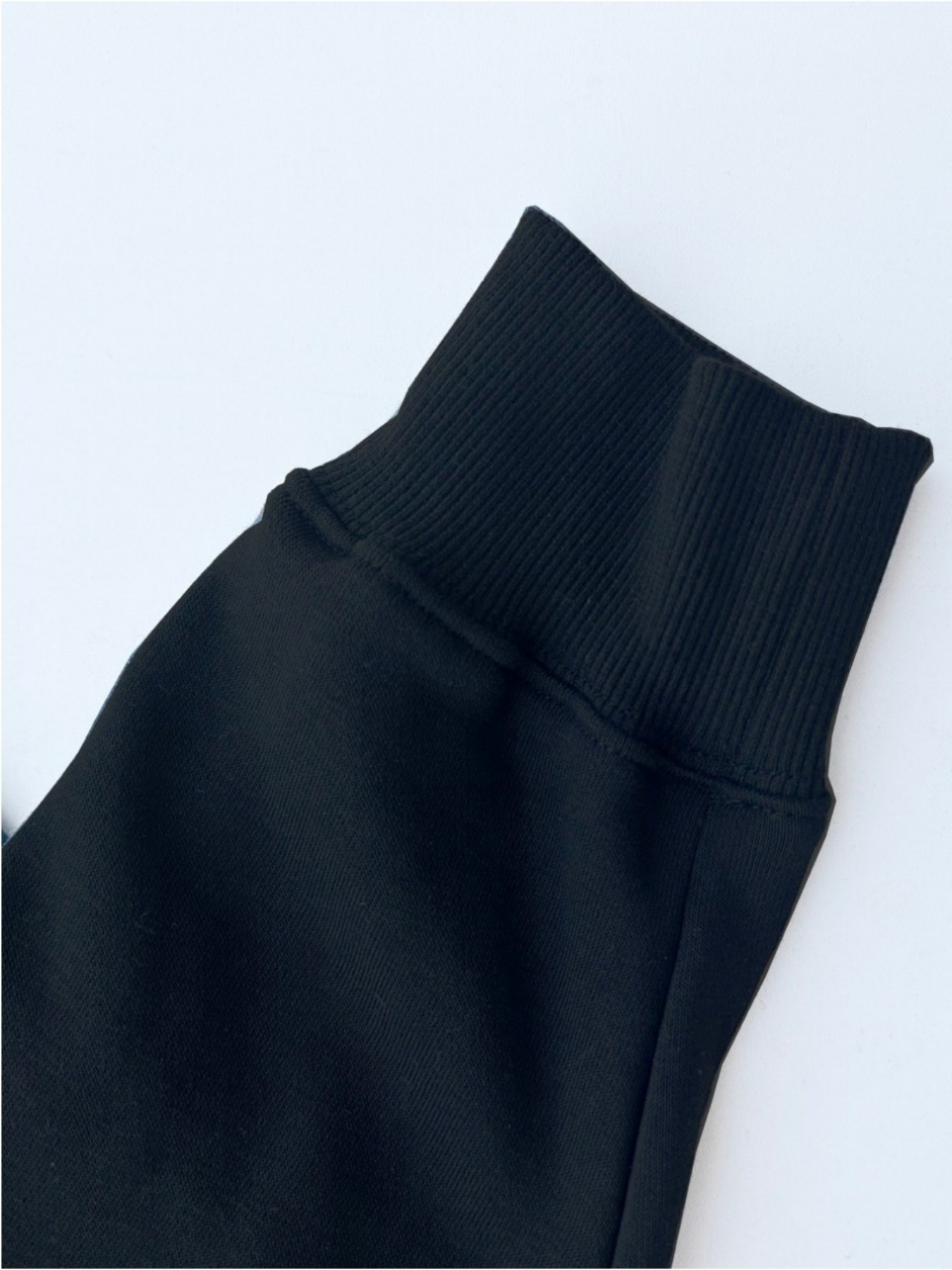 Panda Painter Pullover Hoodie, Crew Neck Sweatshirt, Ultra Soft, Breathable, Four Seasons Casual Hooded Sweatshirt, Perfect for Daily Wear, Casual Outings