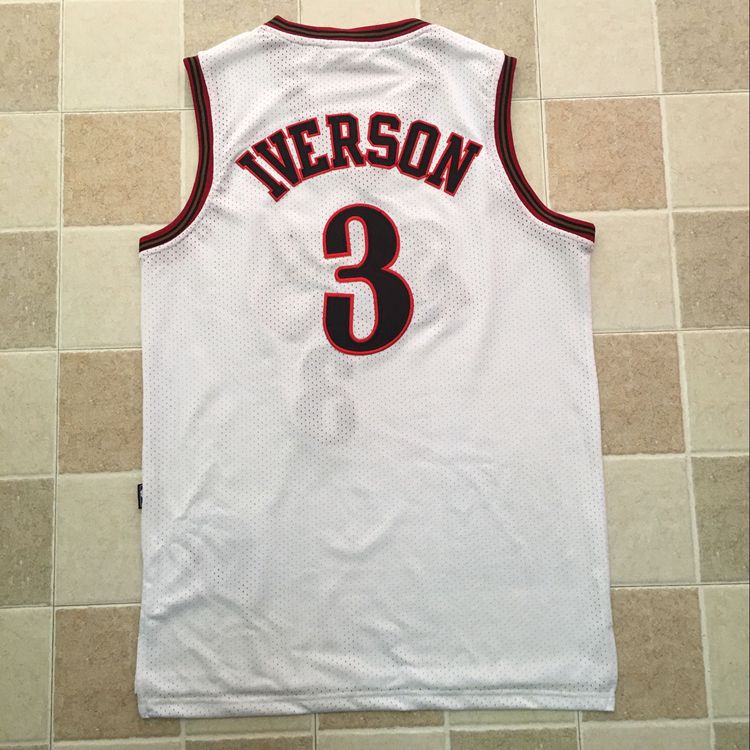 Allen Iverson Philadelphia 76ers 3 White MN