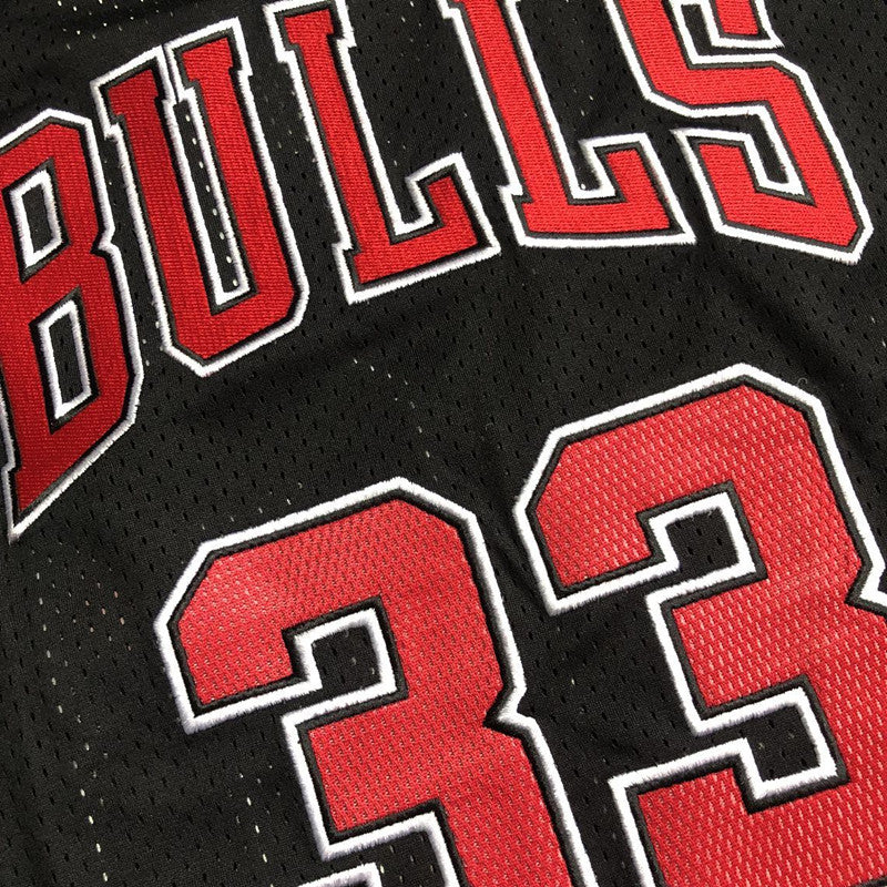 Chicago Bulls  Scottie Pippen Thorwback Black Jersey